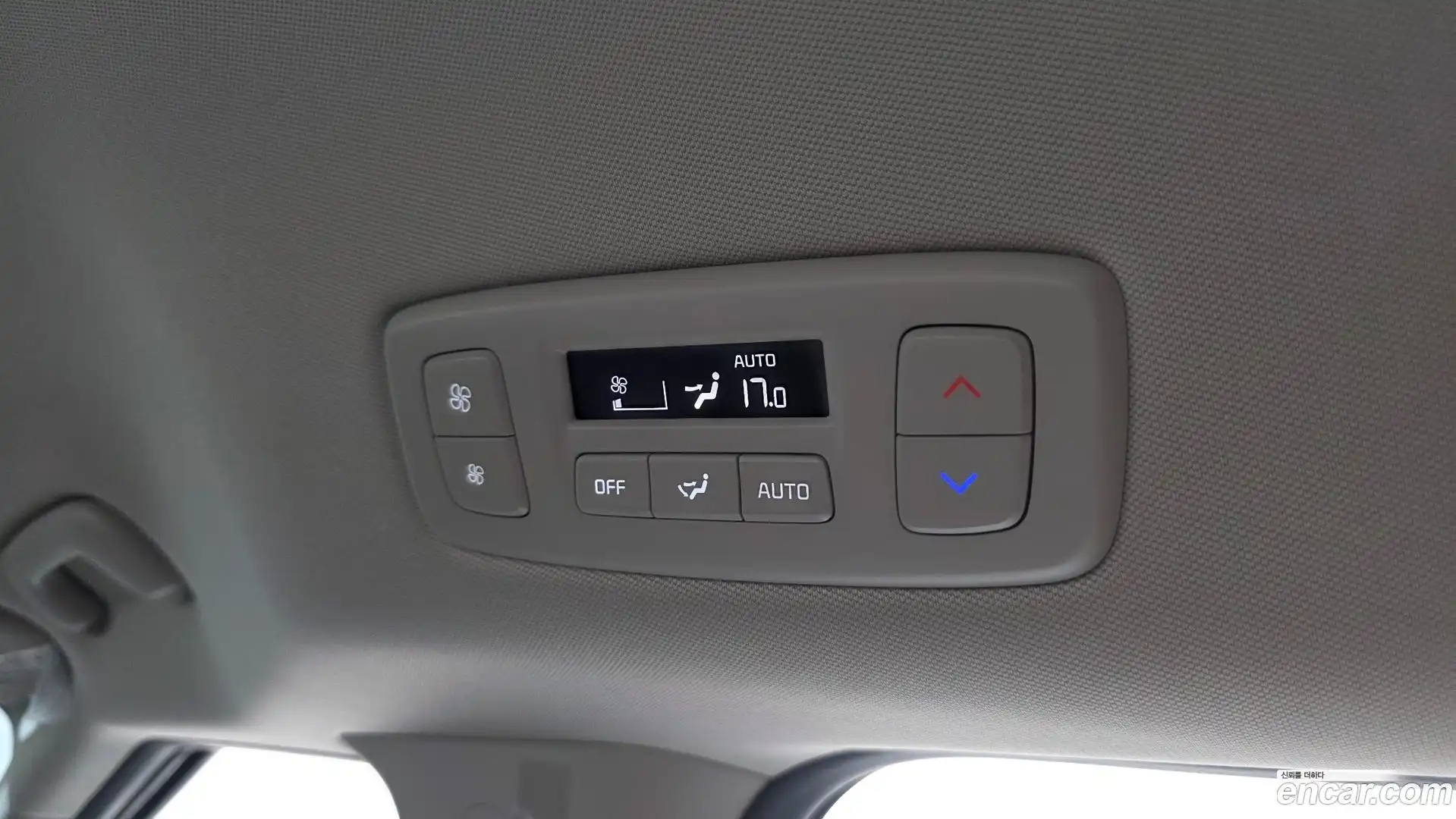 Canival Kia 2024.8-OPTION-021