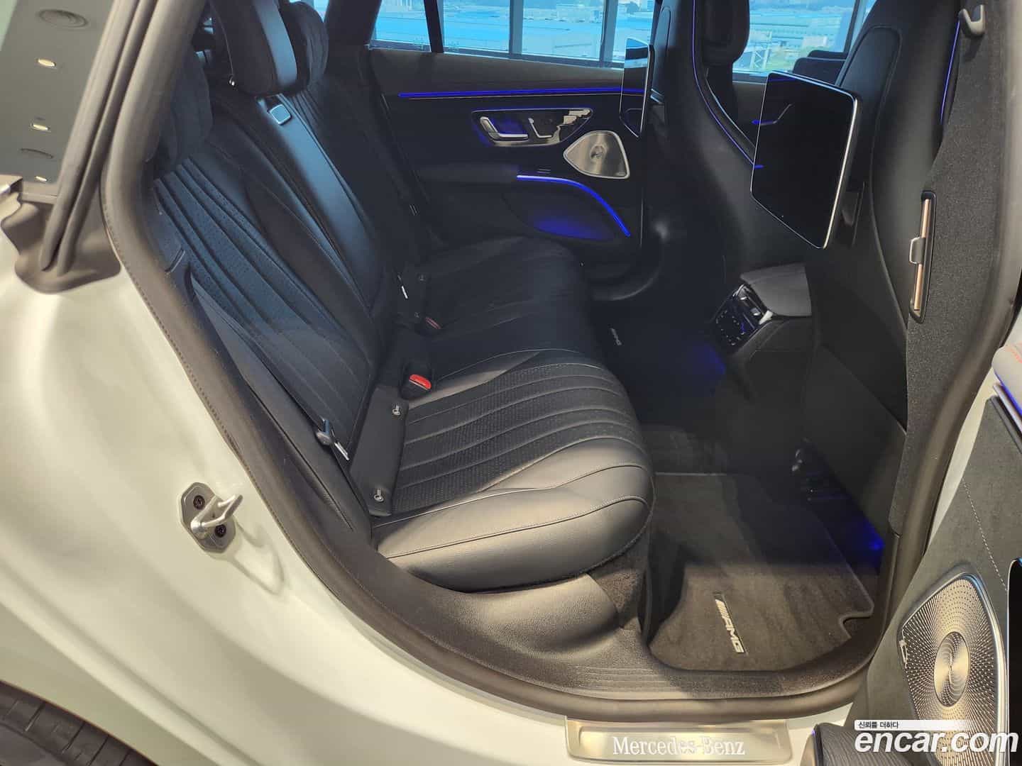 EQS Mercedes-Benz 2022.1-OPTION-021