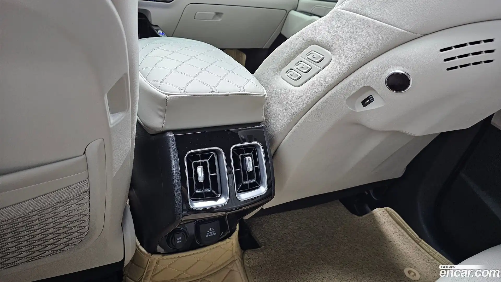 Sorento Kia 2025.1-OPTION-047