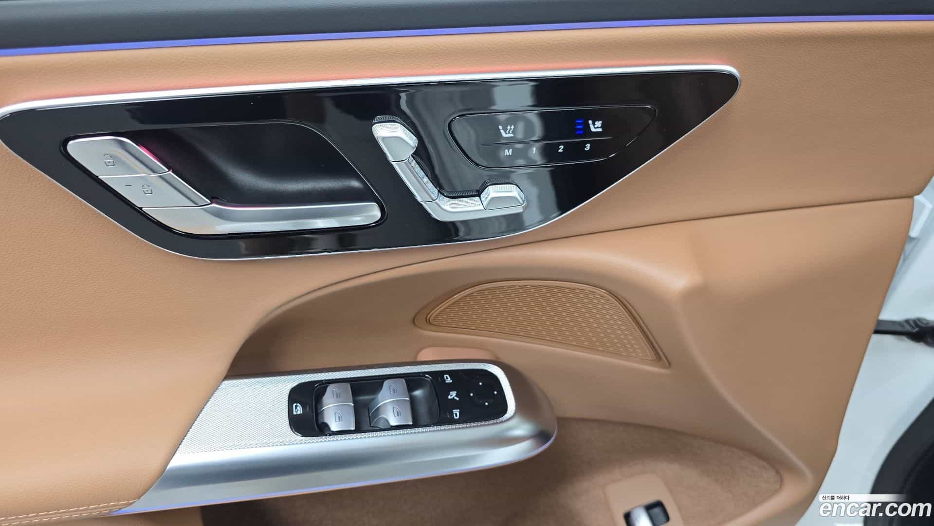 E-Class Mercedes-Benz 2026.1-OPTION-040