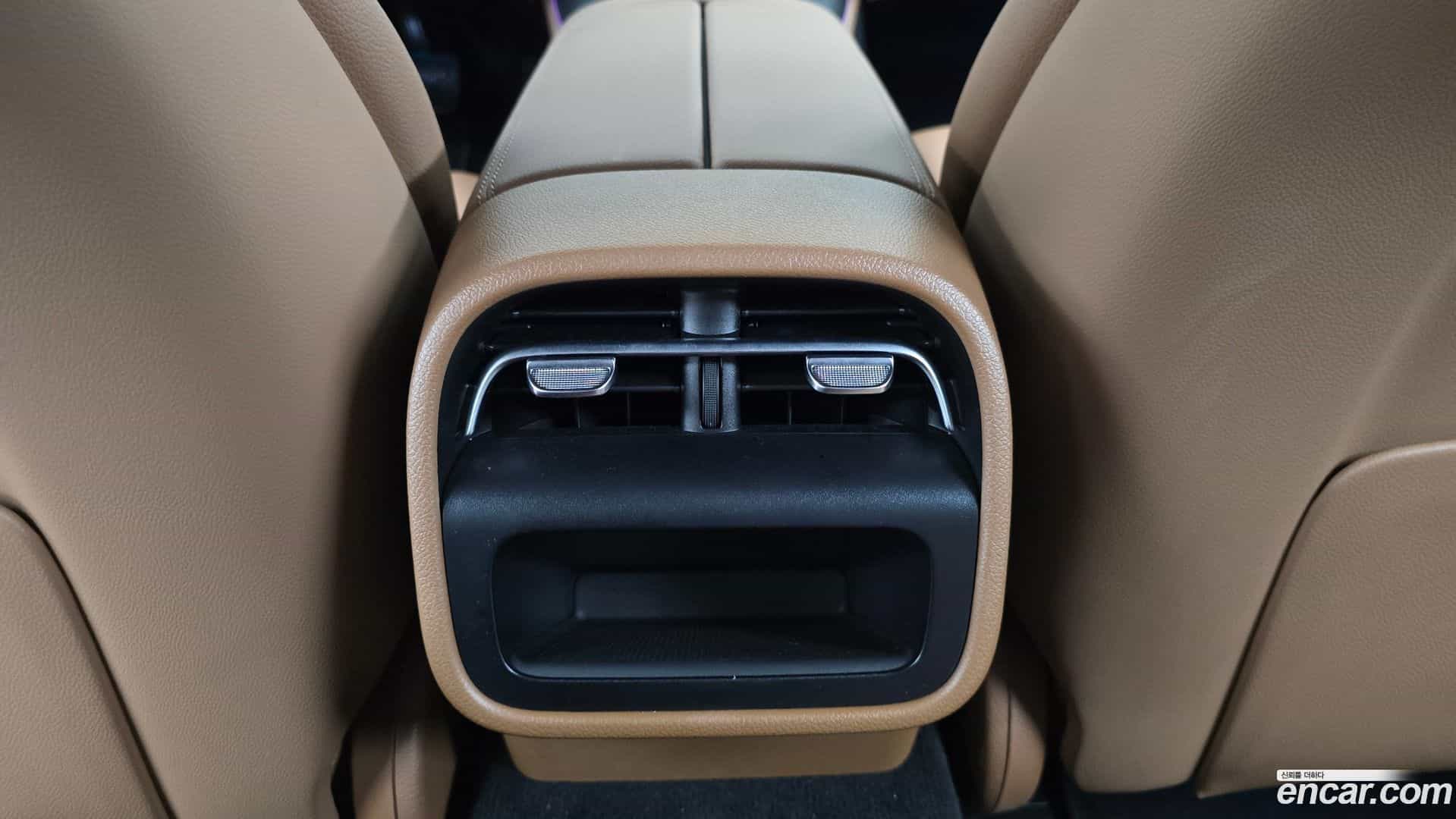 E-Class Mercedes-Benz 2026.1-OPTION-043