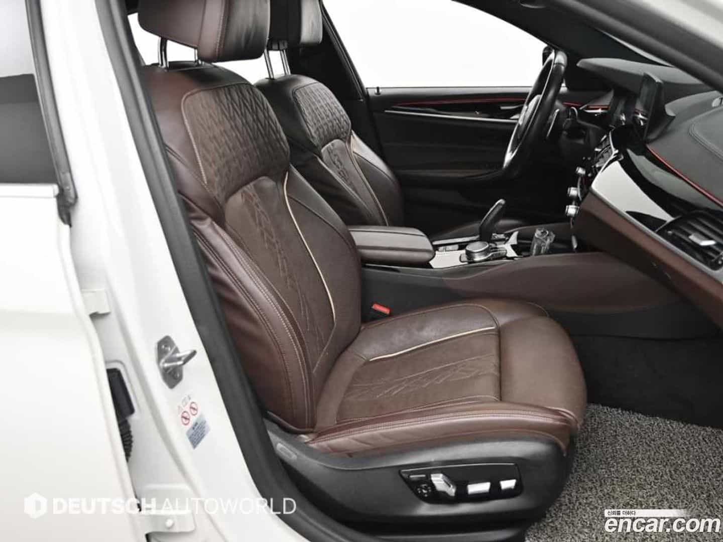 5-Series BMW 2019.4-INNER-010