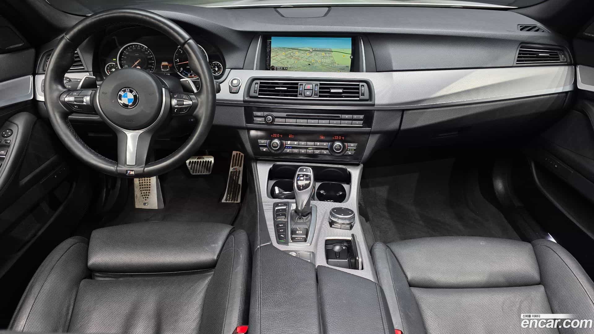 5-Series BMW 2015.11-INNER-007