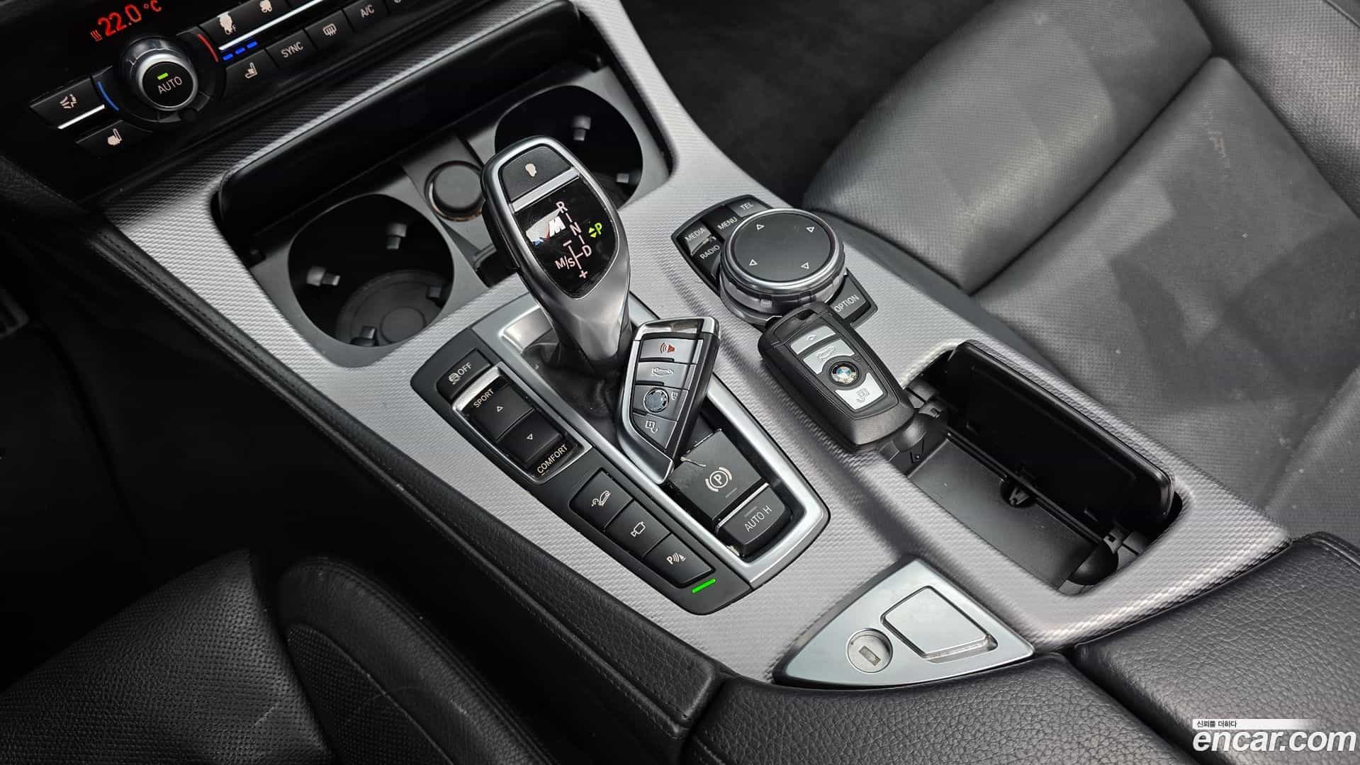 5-Series BMW 2015.11-INNER-009