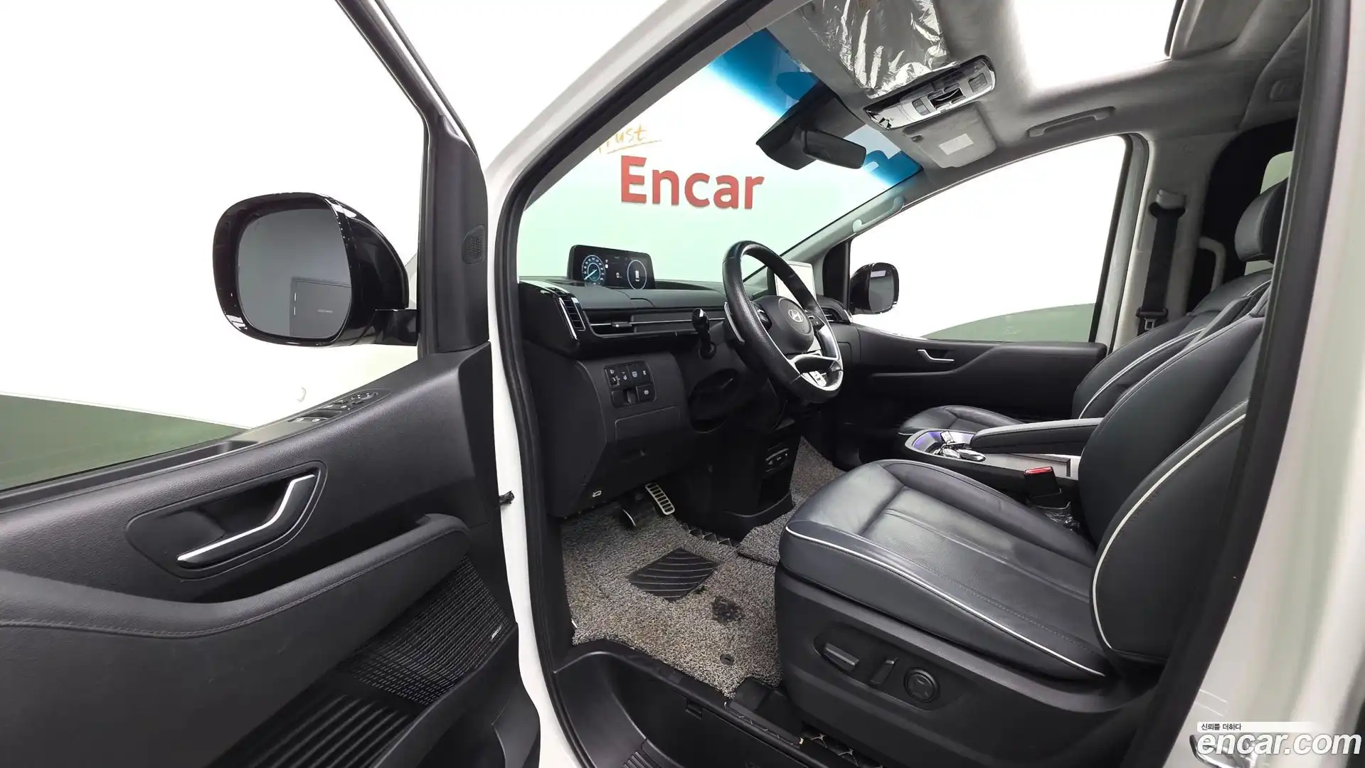 Staria Hyundai 2024.6-INNER-010