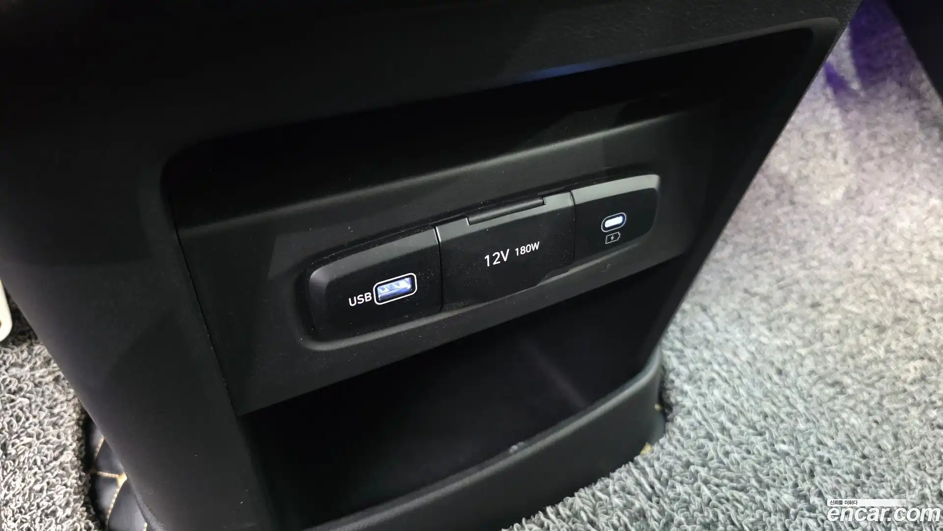 Staria Hyundai 2024.6-OPTION-016