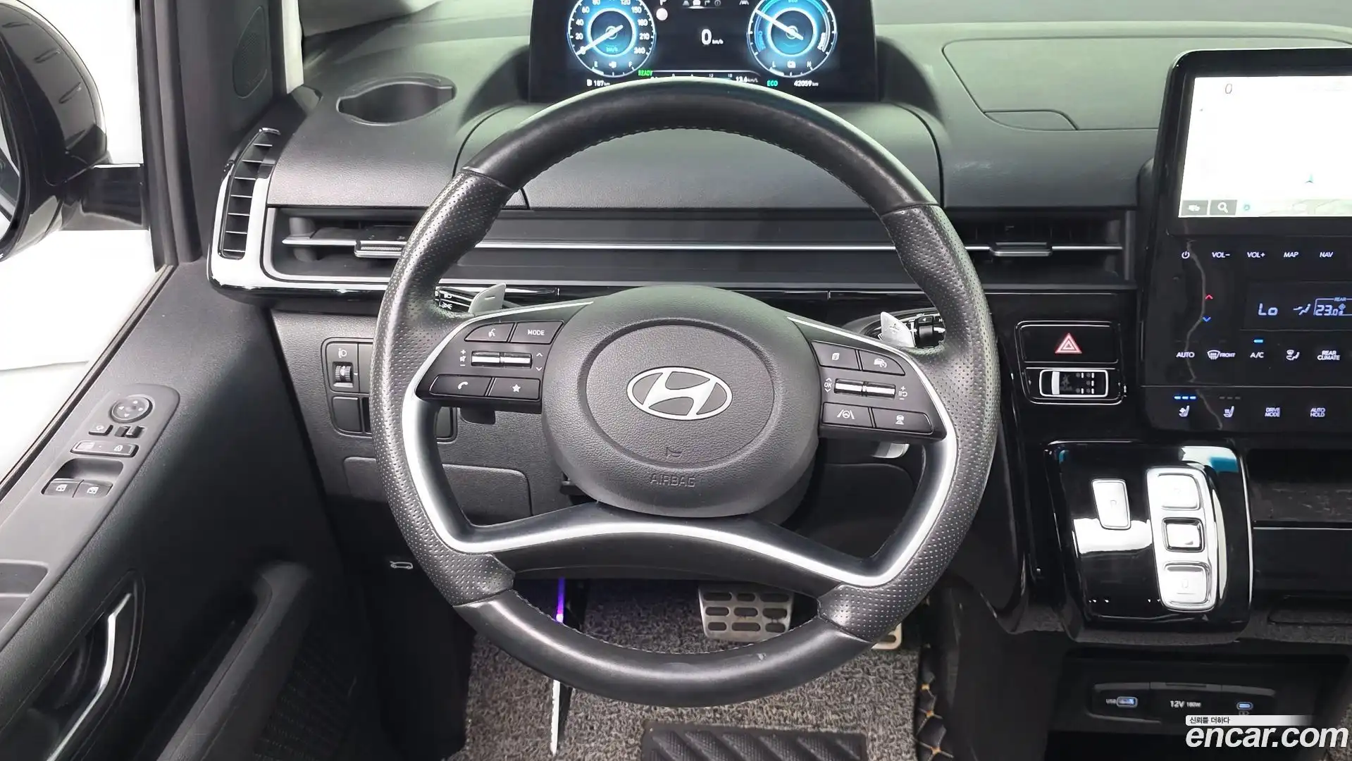 Staria Hyundai 2024.6-OPTION-018