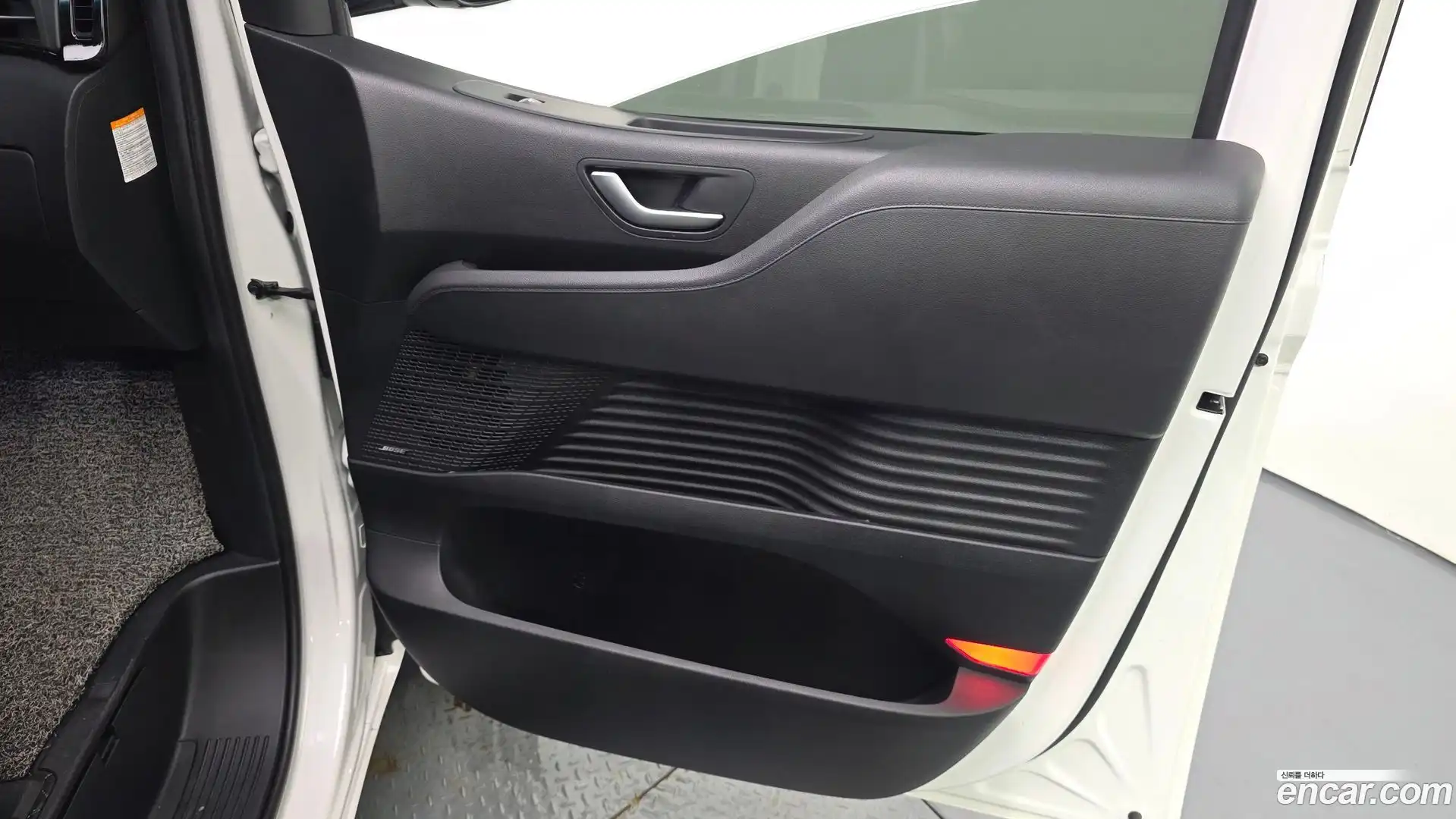 Staria Hyundai 2024.6-INNER-035