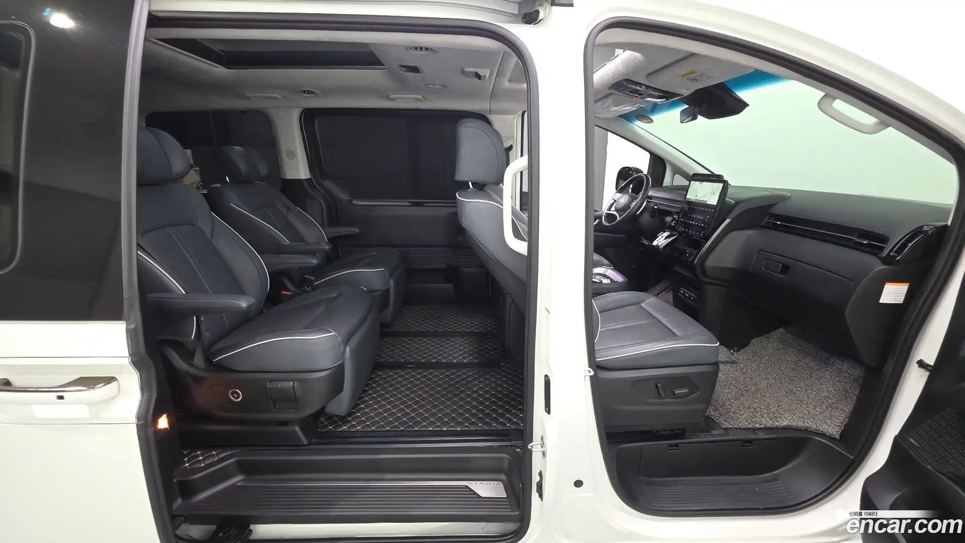 Staria Hyundai 2024.6-INNER-036