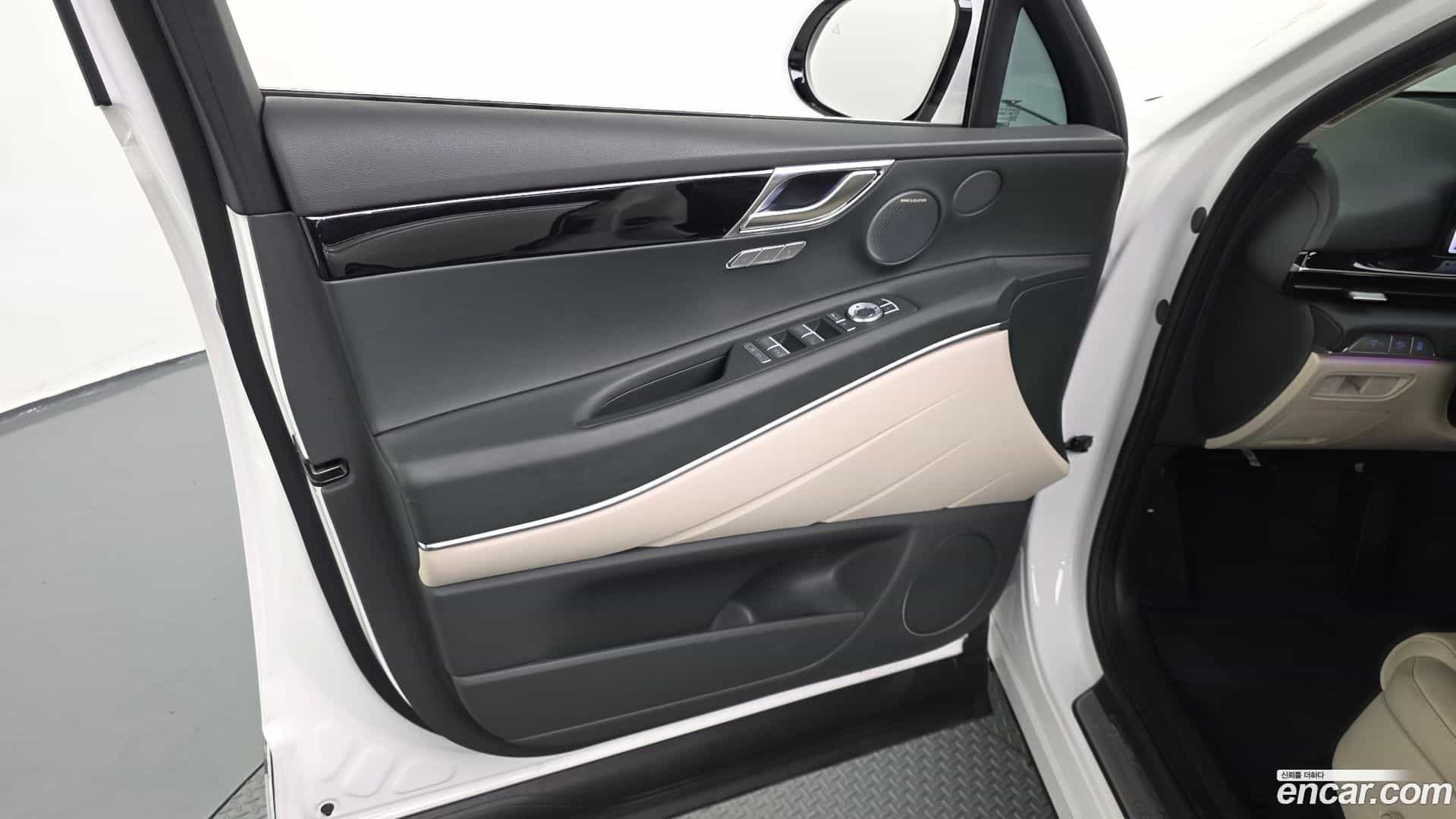 GV80 Genesis 2024.6-INNER-034