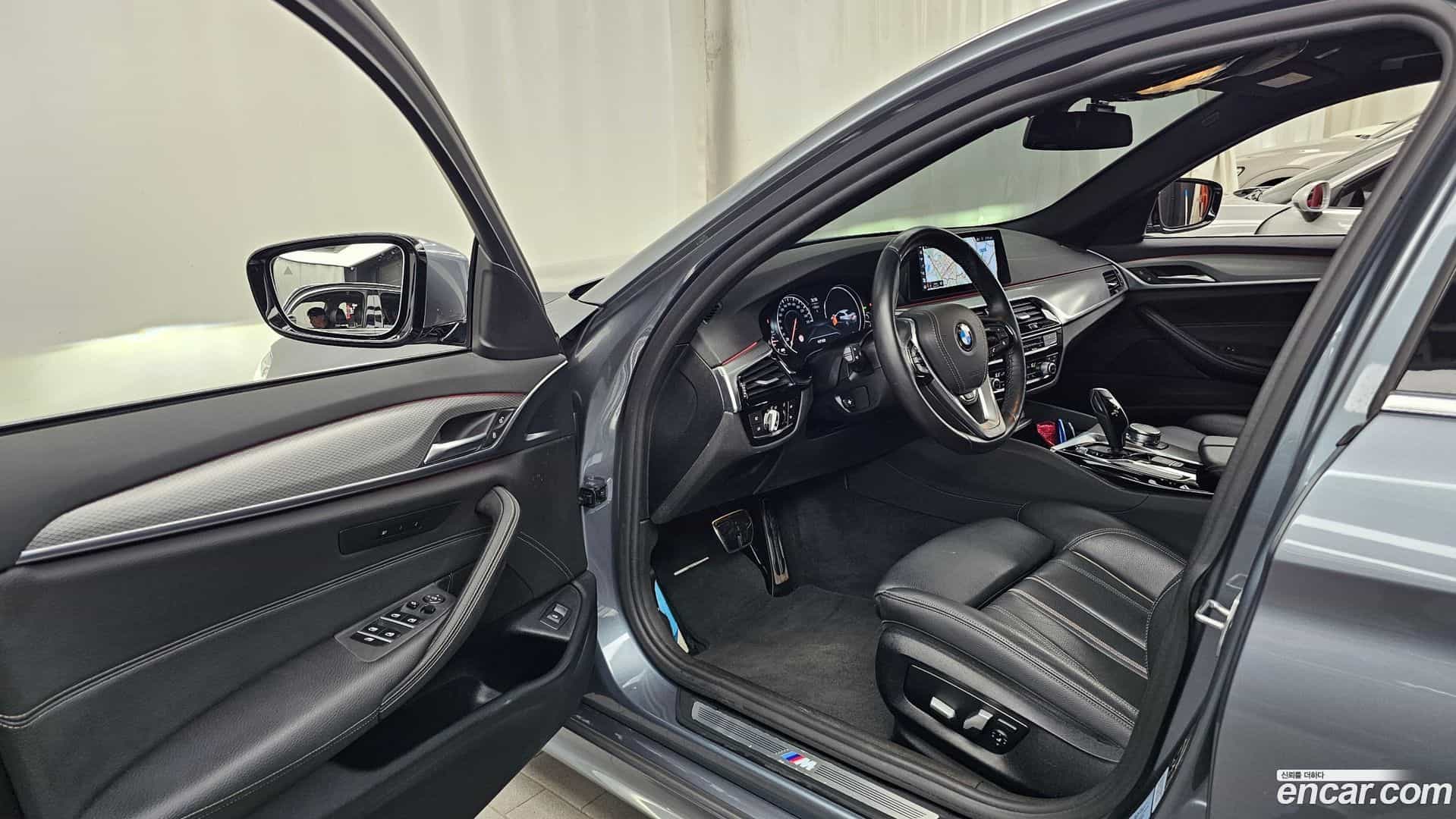 5-Series BMW 2018.1-INNER-010