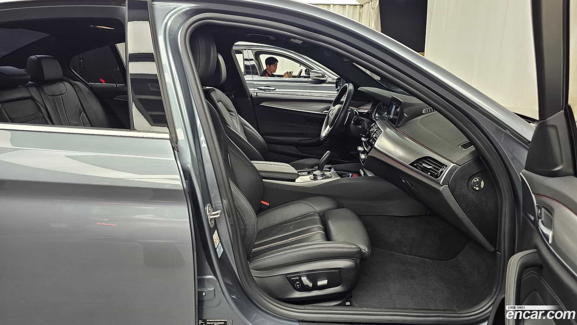 5-Series BMW 2018.1-OPTION-015