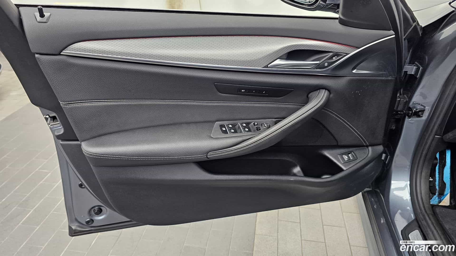5-Series BMW 2018.1-INNER-034