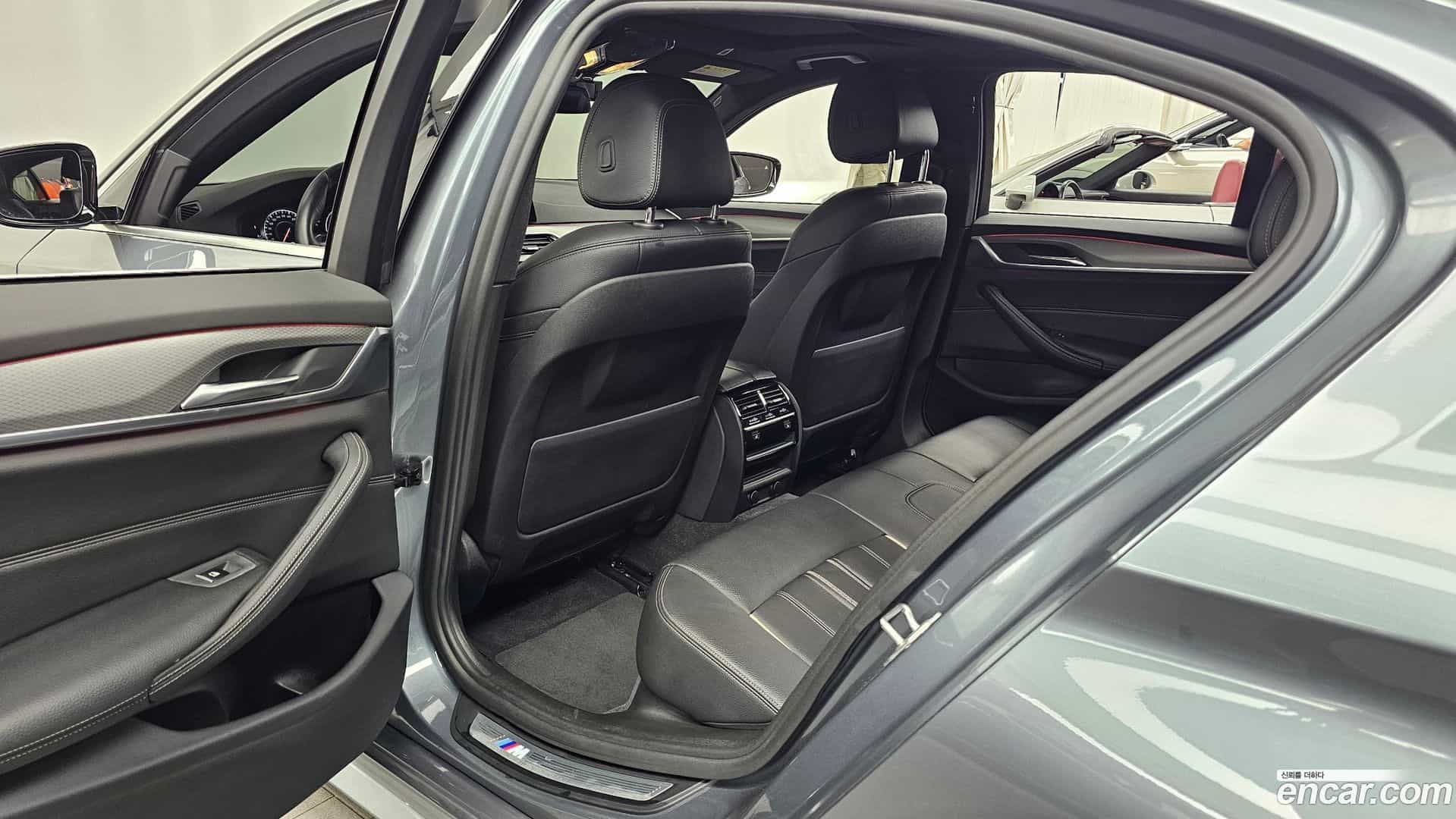 5-Series BMW 2018.1-INNER-036
