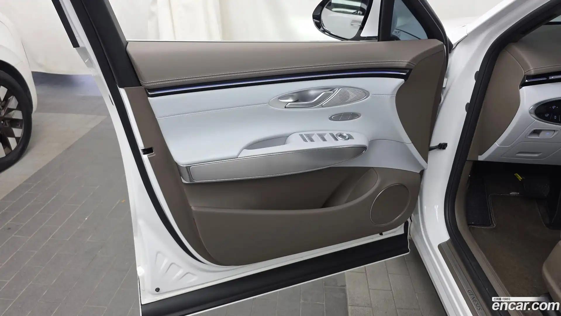 GV70 Genesis 2024.6-INNER-034