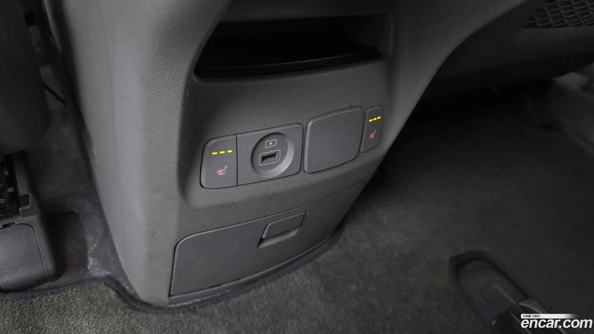 Canival Kia 2018.3-OPTION-044