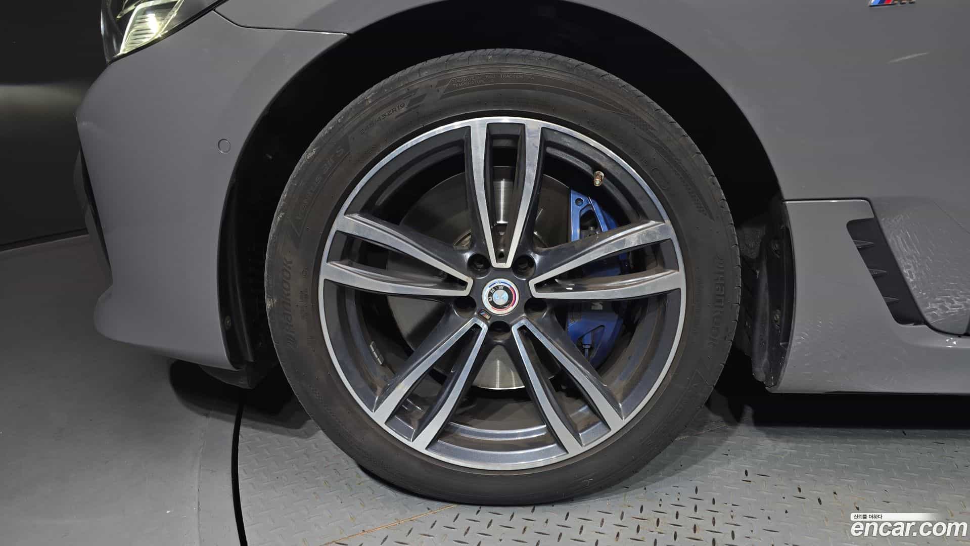 Gran Turismo BMW 2021.2-OUTER-005