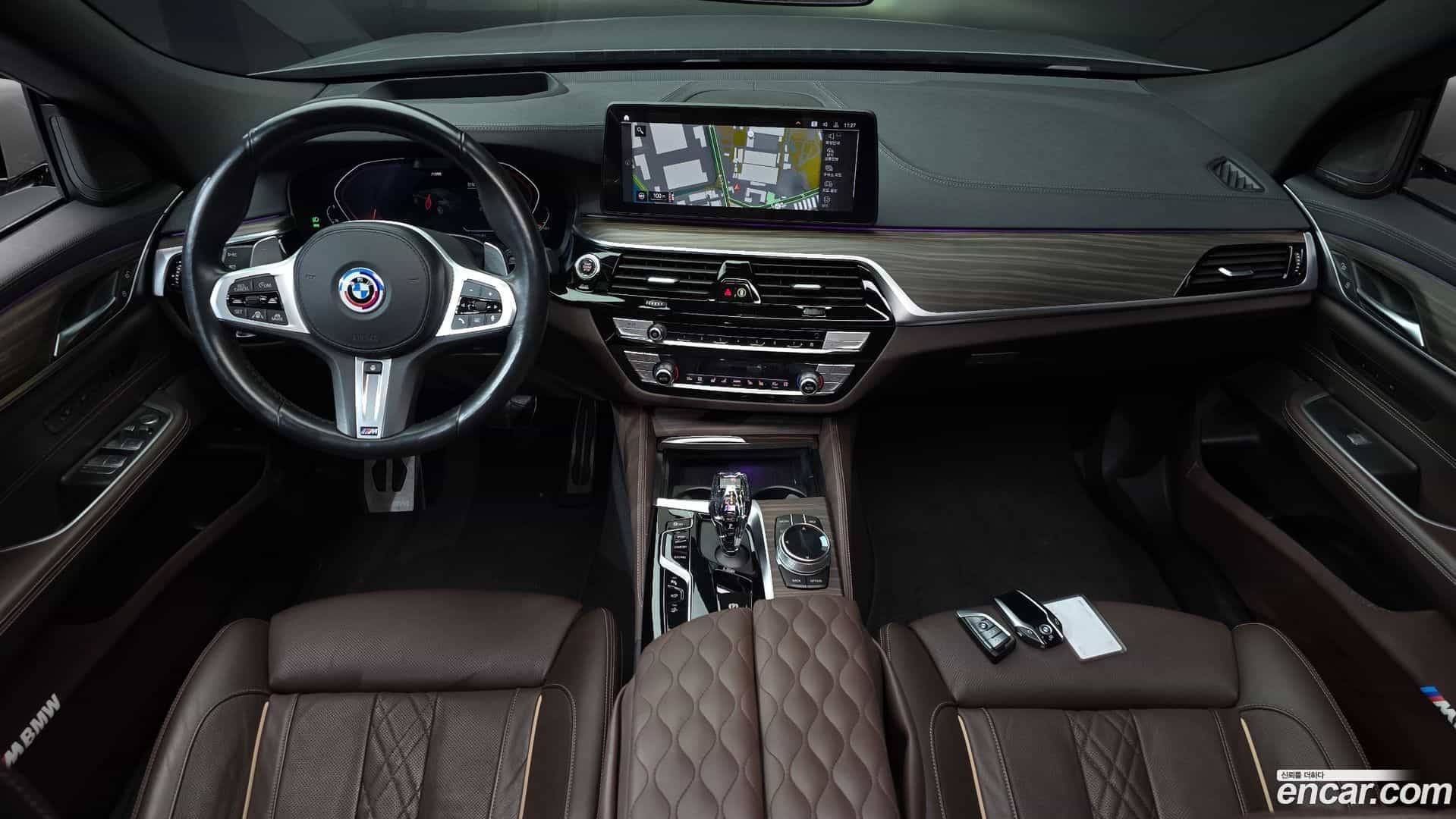Gran Turismo BMW 2021.2-INNER-007
