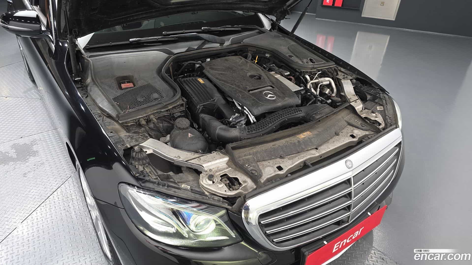 E-Class Mercedes-Benz 2016.8-OUTER-006