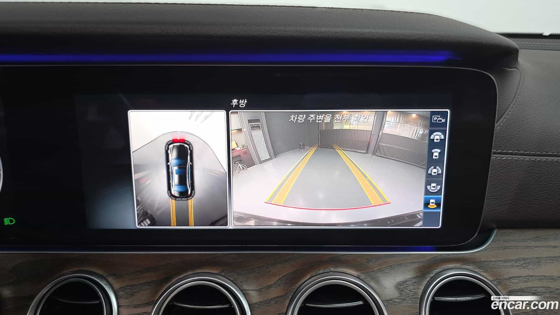 E-Class Mercedes-Benz 2016.8-OPTION-019