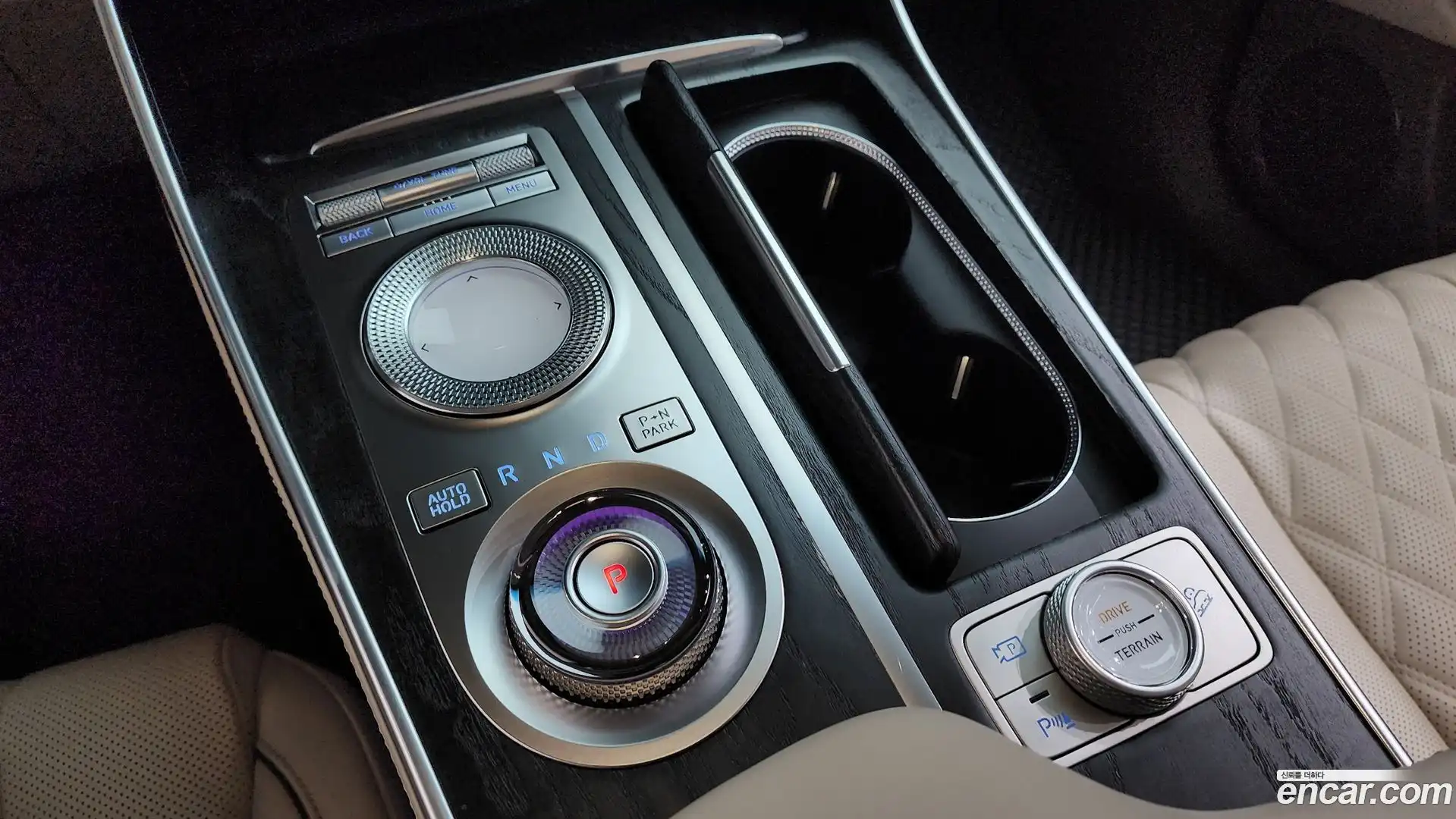 GV80 Genesis 2022.3-INNER-009