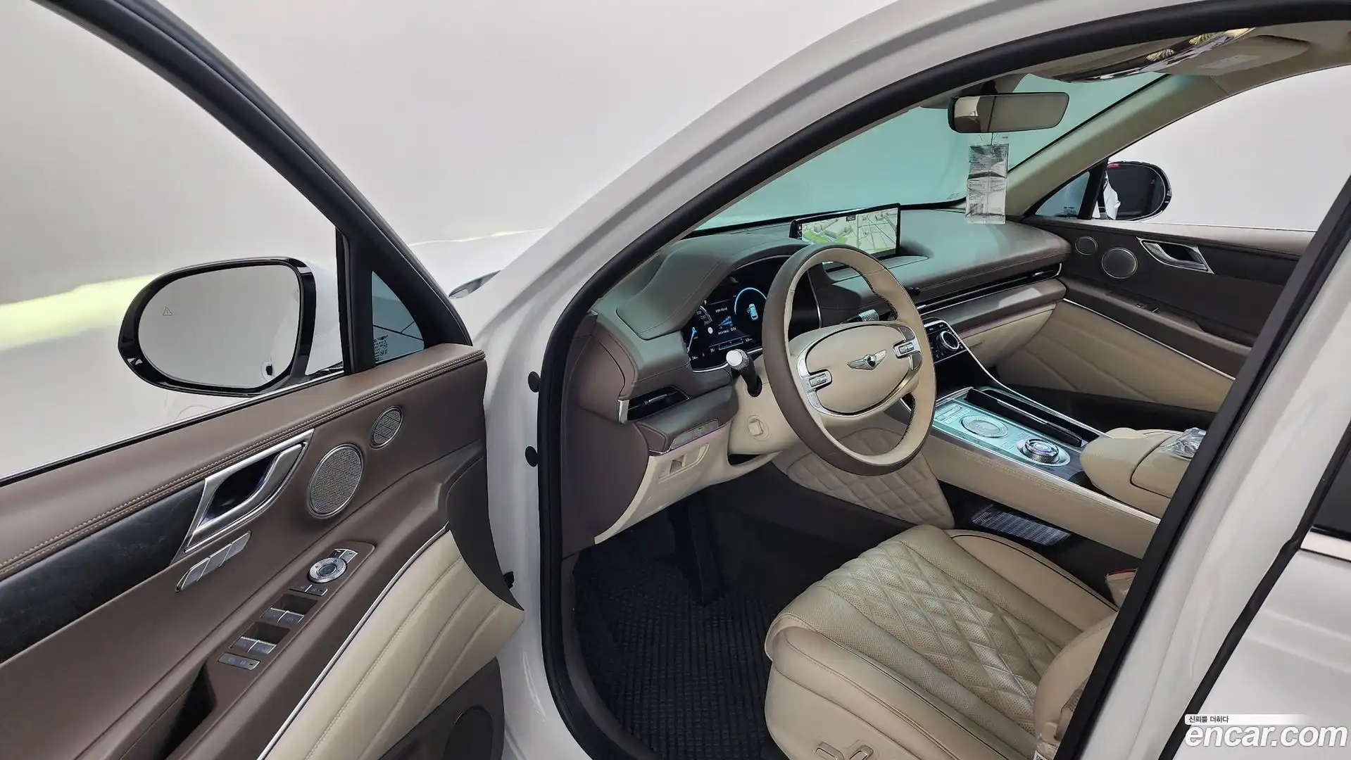 GV80 Genesis 2022.3-INNER-010