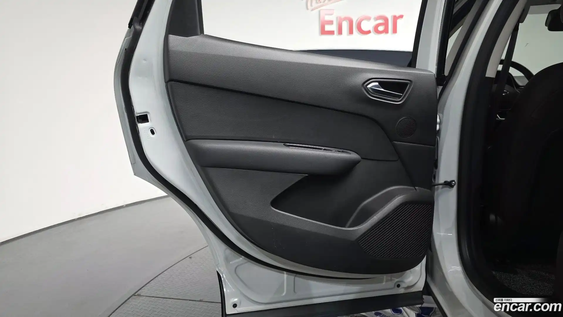 XM3 Renault Korea 2021.4-INNER-035