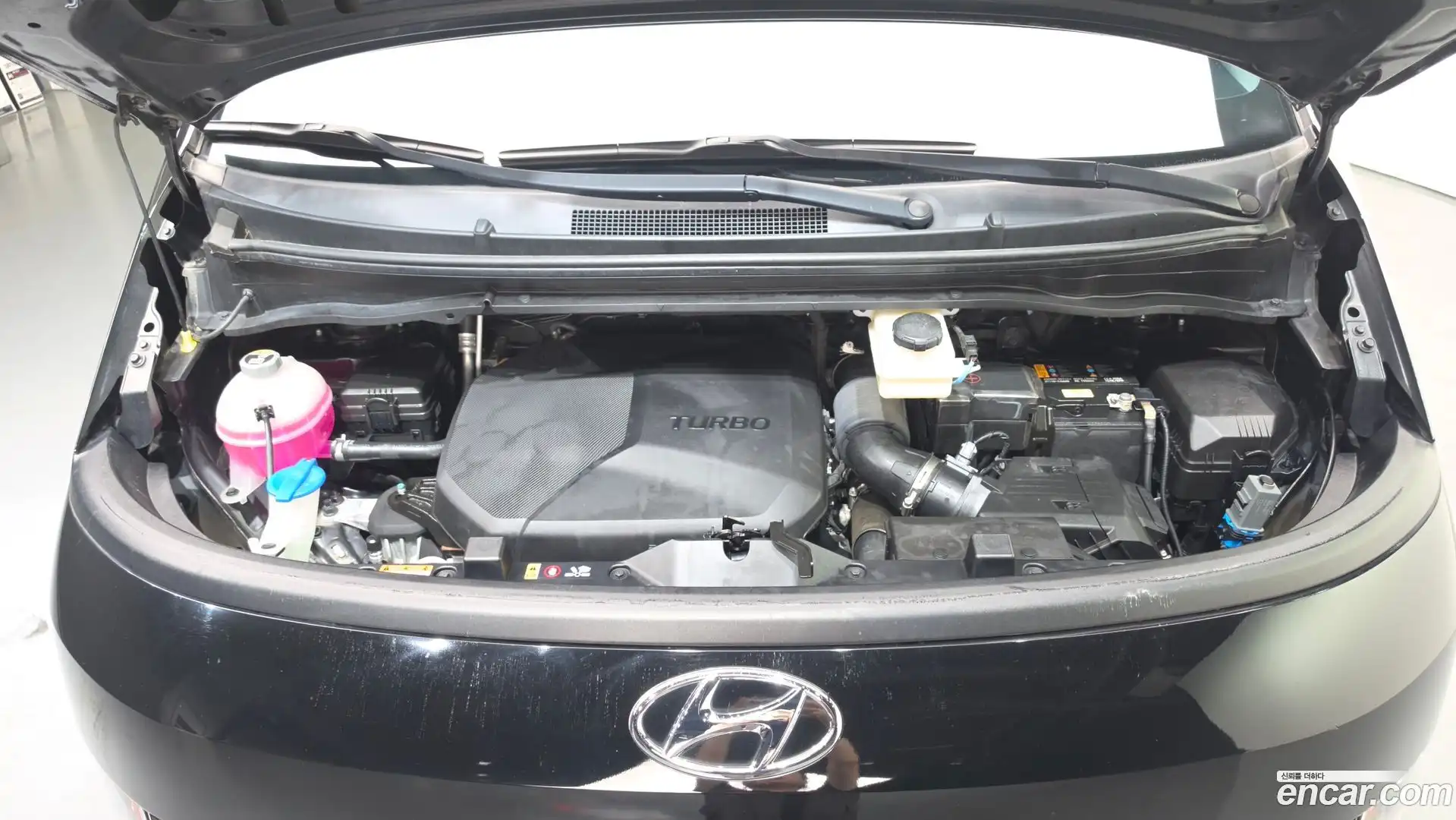 Staria Hyundai 2022.5-OUTER-006