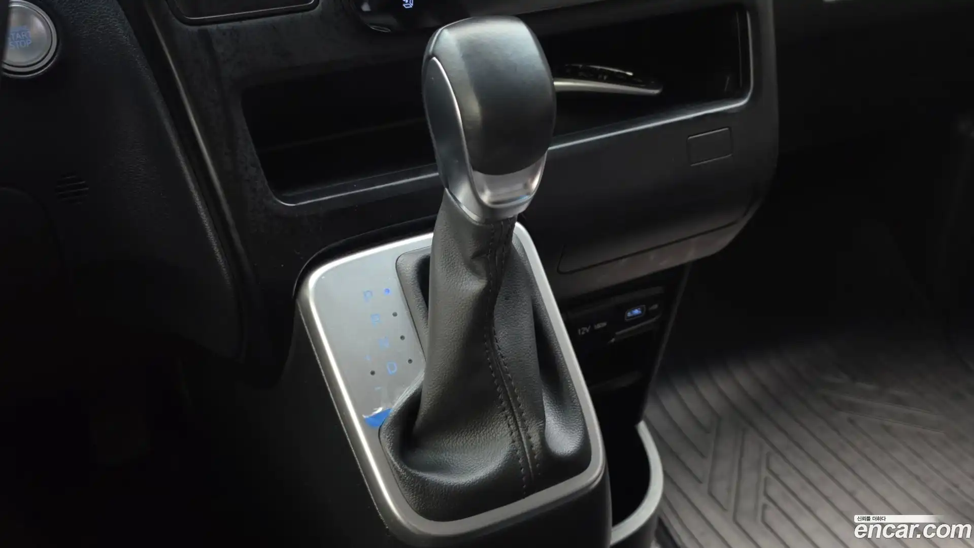 Staria Hyundai 2022.5-INNER-009
