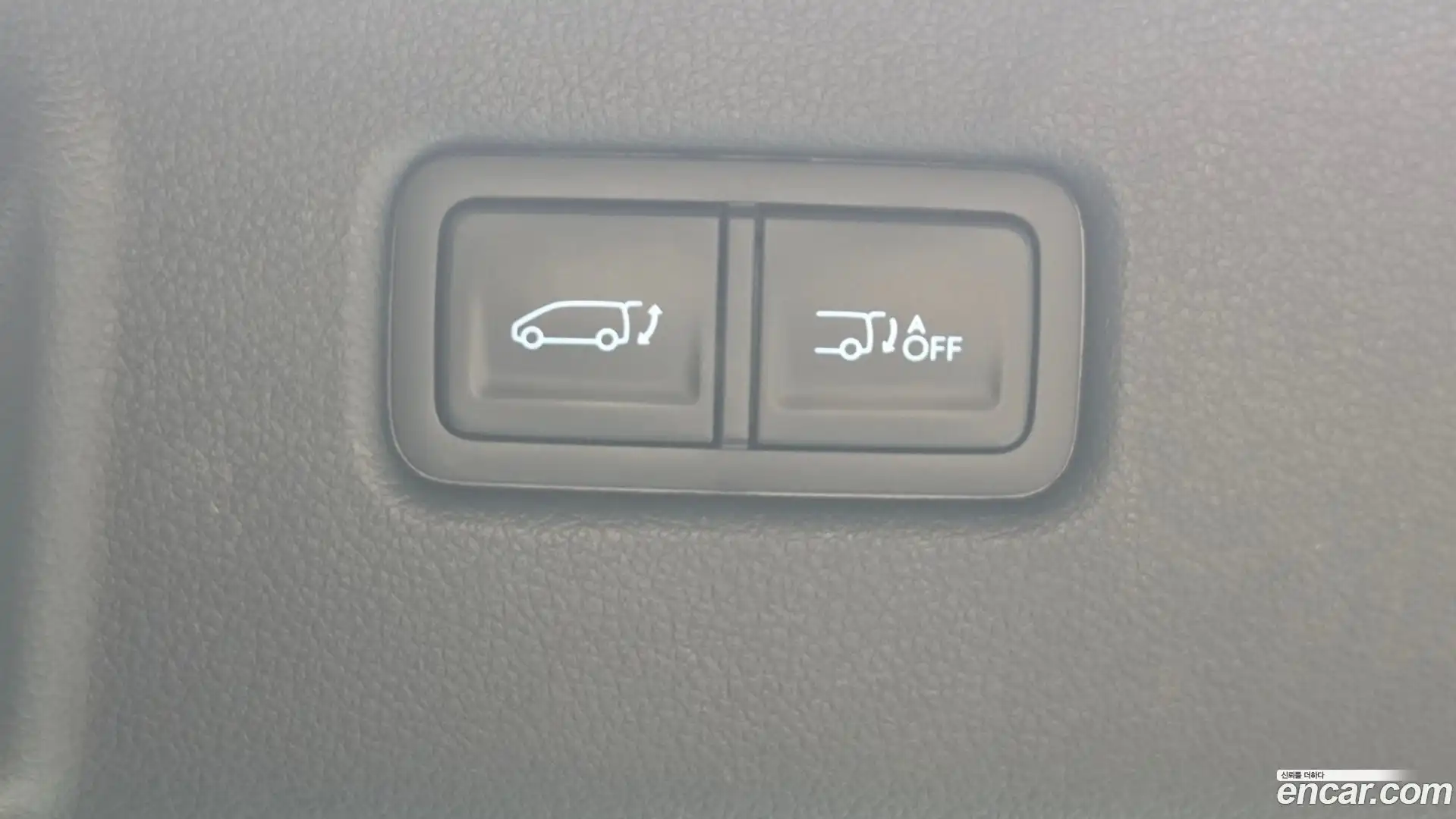 Staria Hyundai 2022.5-OPTION-022