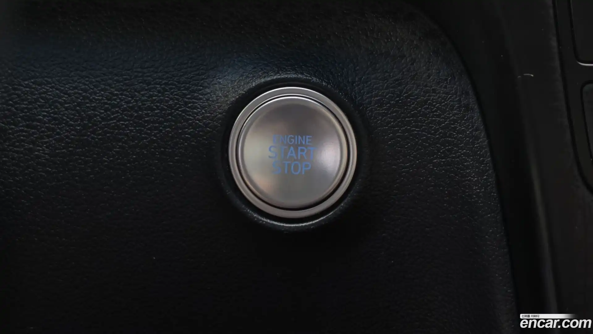 Staria Hyundai 2022.5-OPTION-042