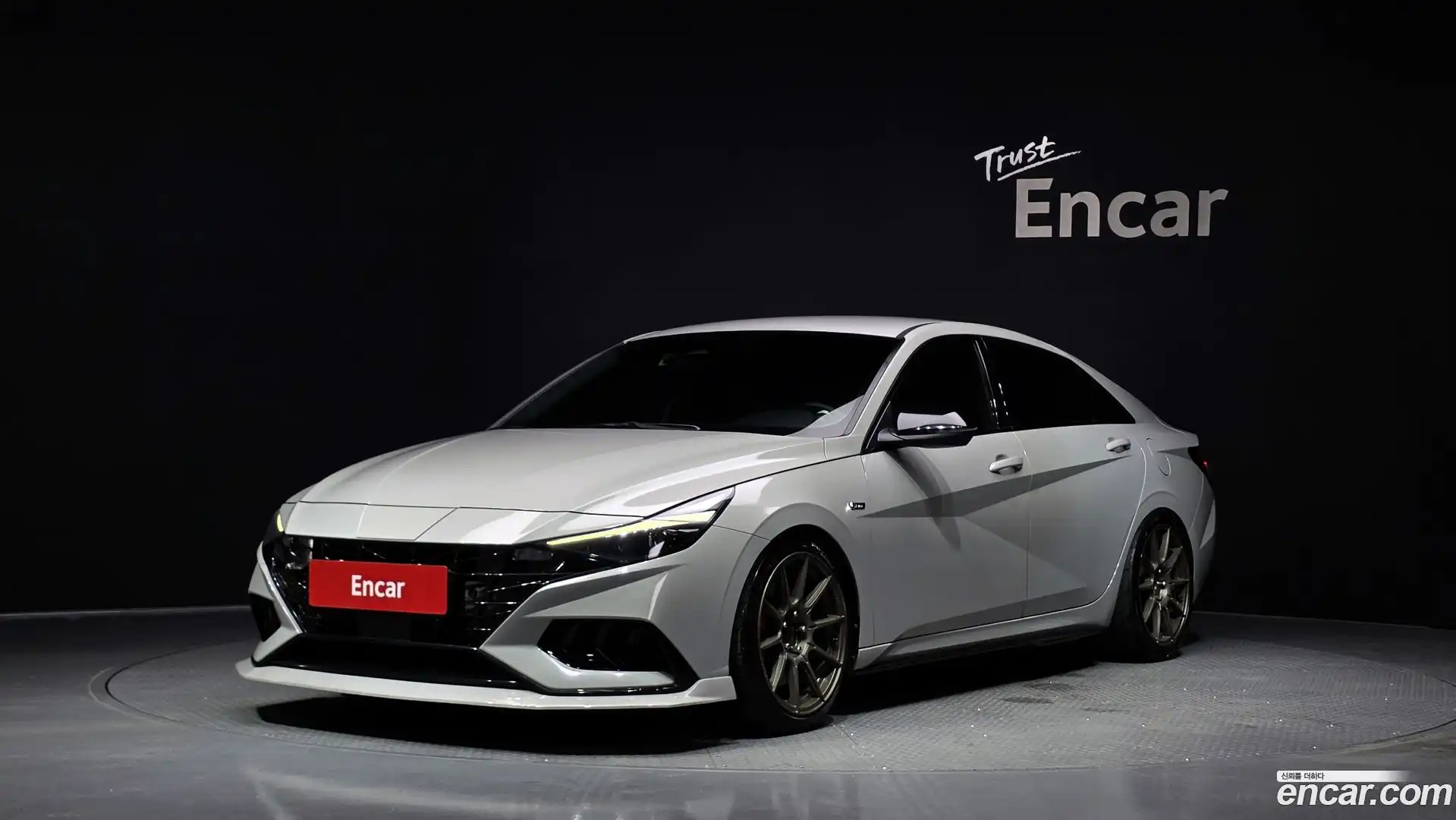 AVANTE Hyundai 2020.10-OUTER-001