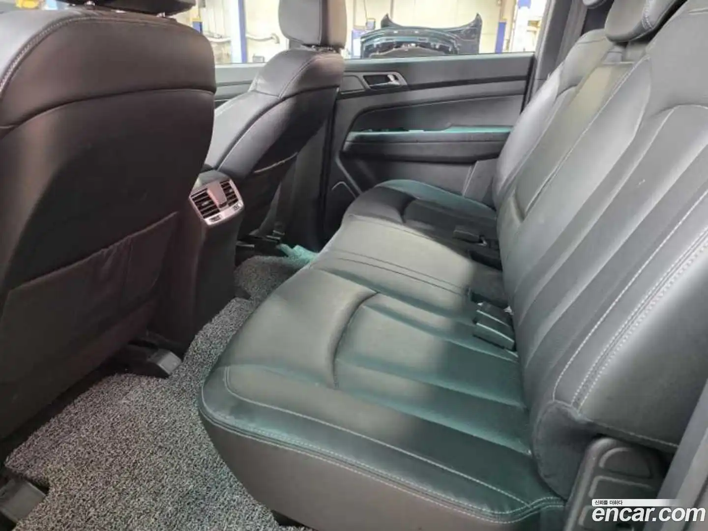 Rexton KG Mobility 2024.1-INNER-009