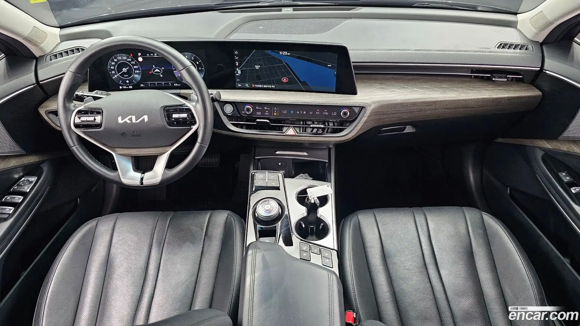 K8 Kia 2022.0-INNER-007