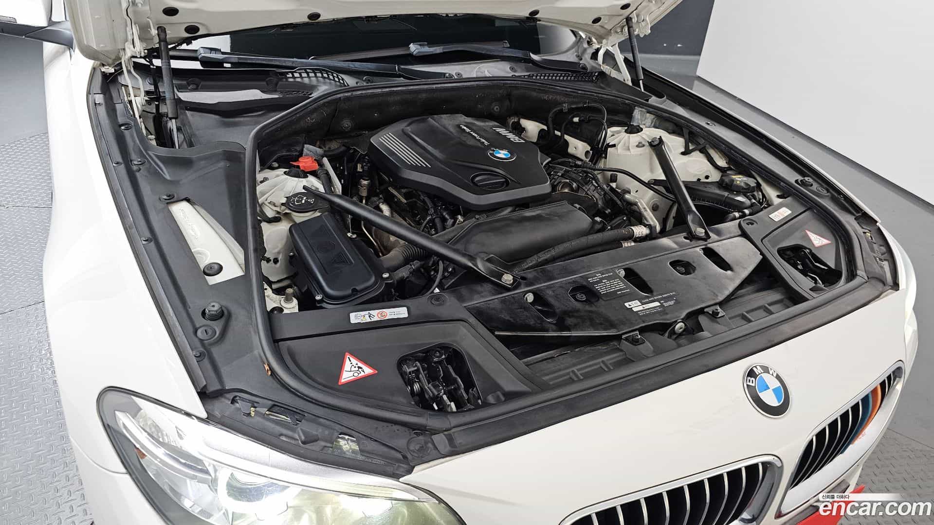 5-Series BMW 2015.7-OUTER-006