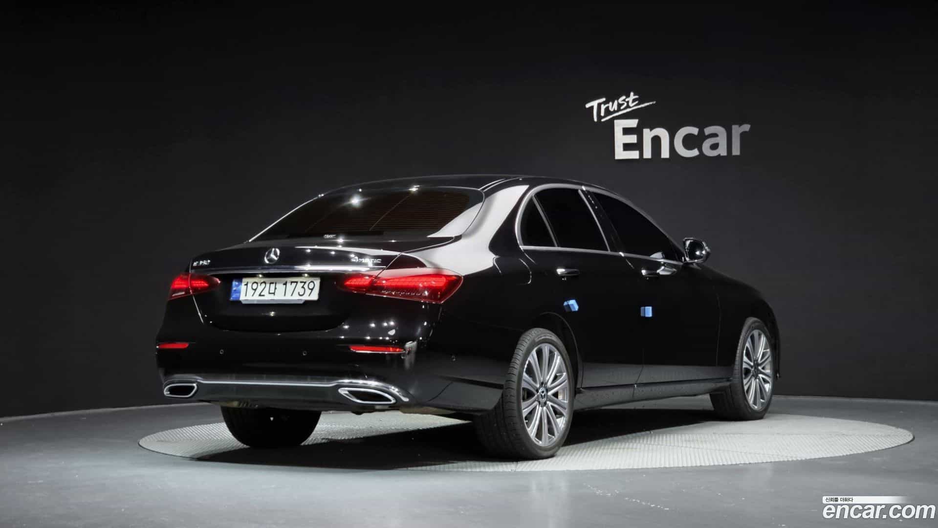 E-Class Mercedes-Benz 2023.1-OUTER-002