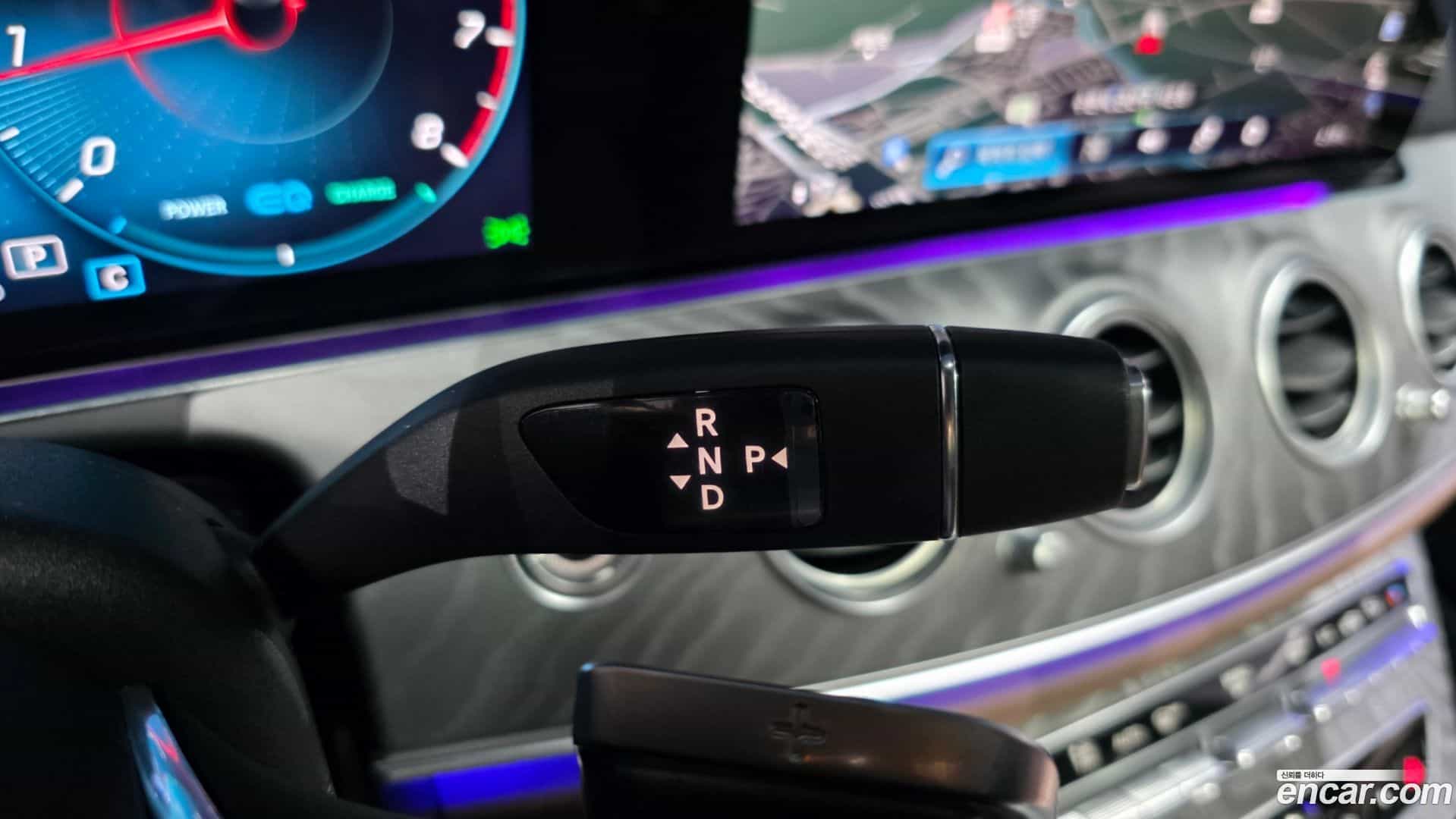 E-Class Mercedes-Benz 2023.1-INNER-009