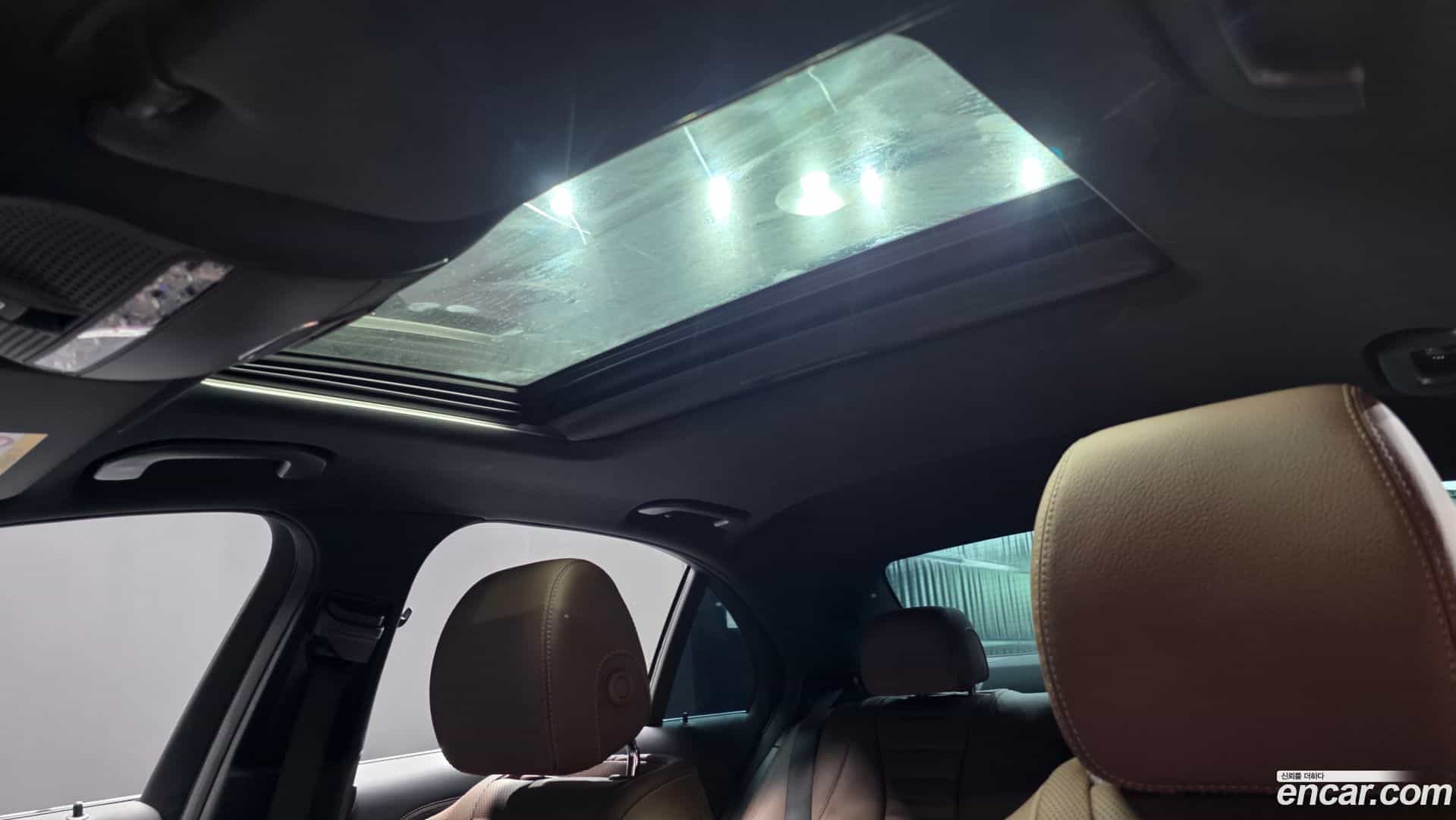E-Class Mercedes-Benz 2023.1-OPTION-022