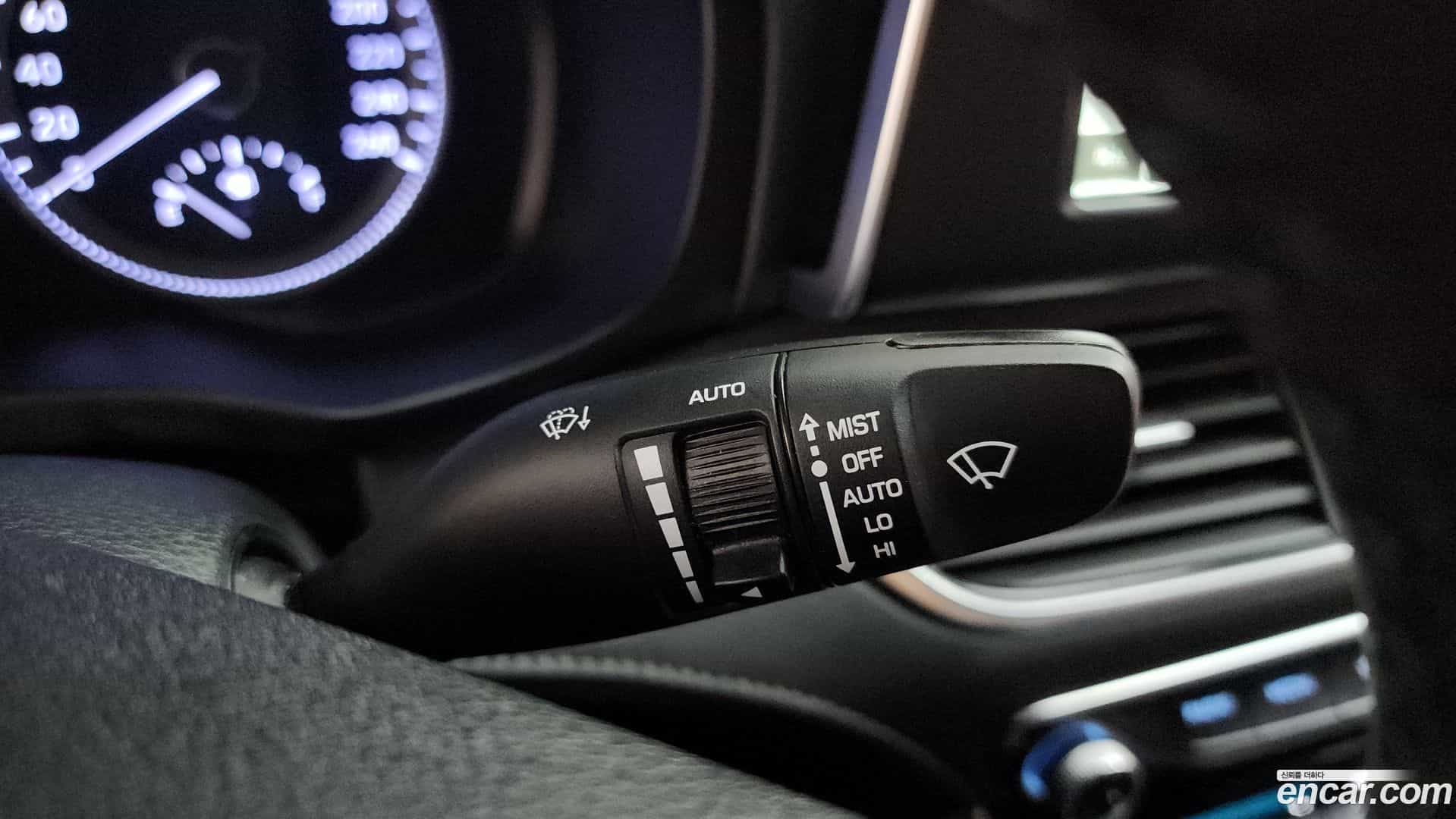 Grandeur Hyundai 2017.0-OPTION-040