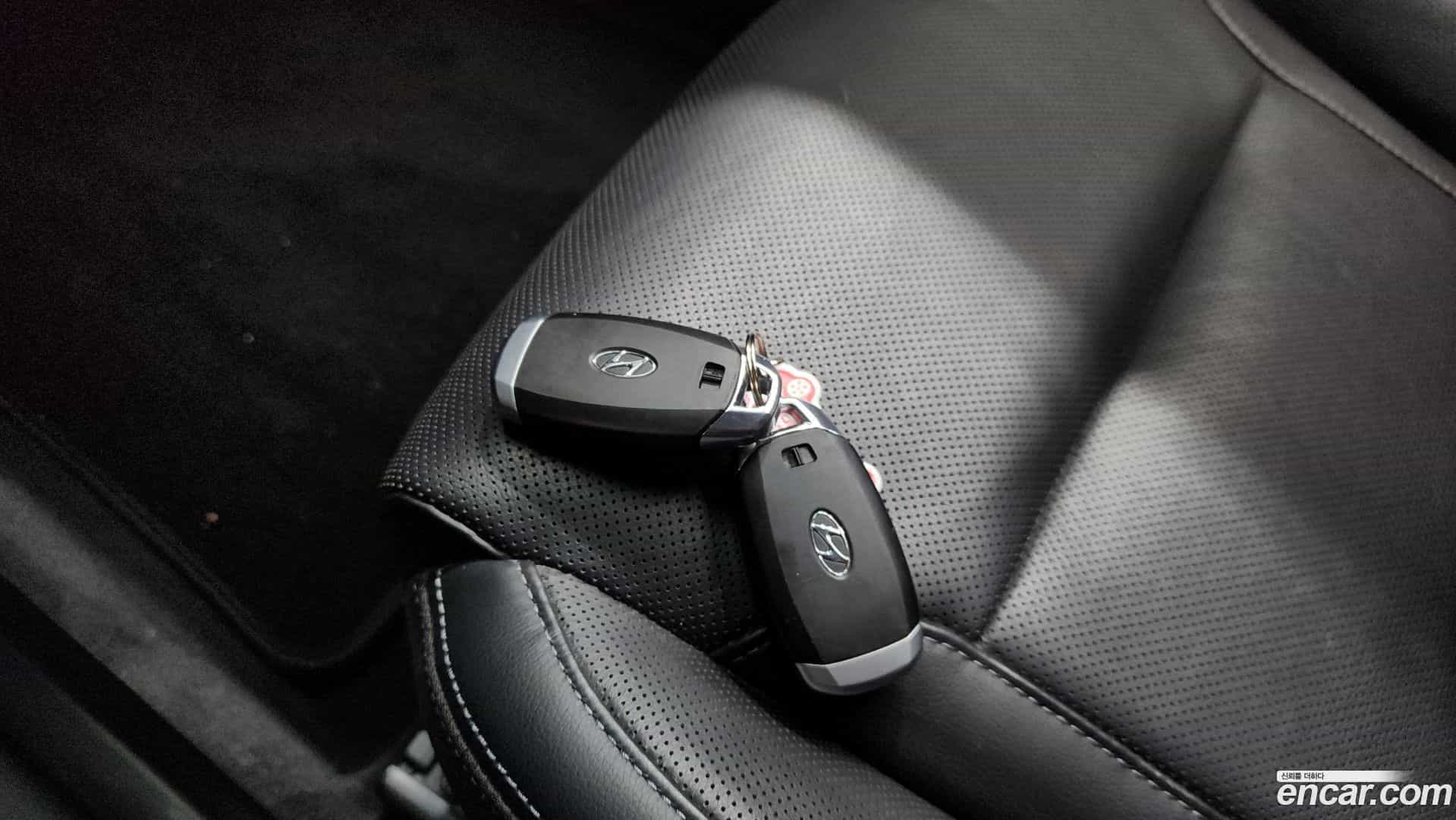 Grandeur Hyundai 2017.0-OPTION-045