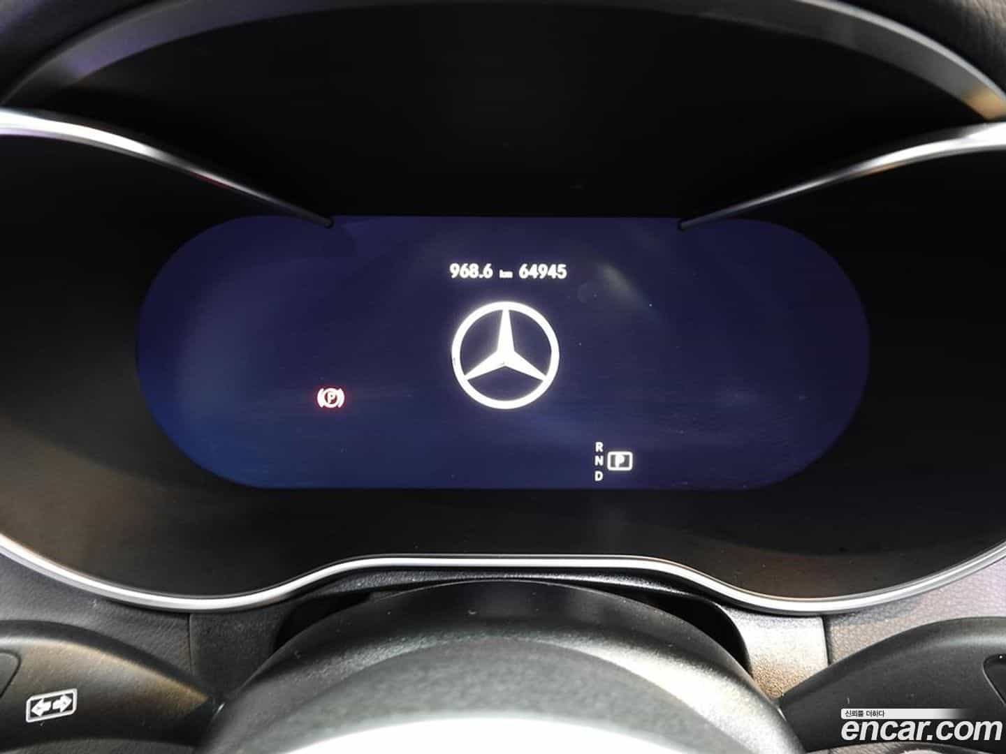 GLC-Class Mercedes-Benz 2022.8-OPTION-021