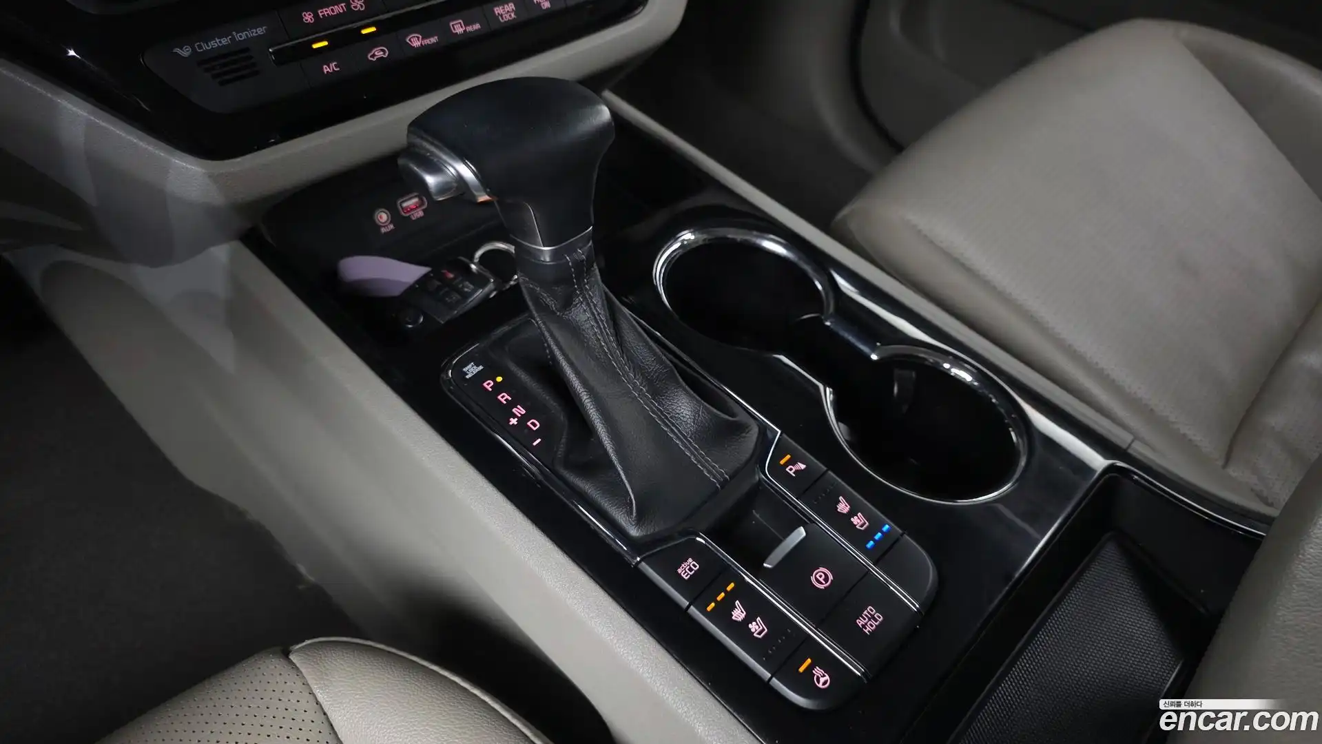 Canival Kia 2019.4-INNER-009