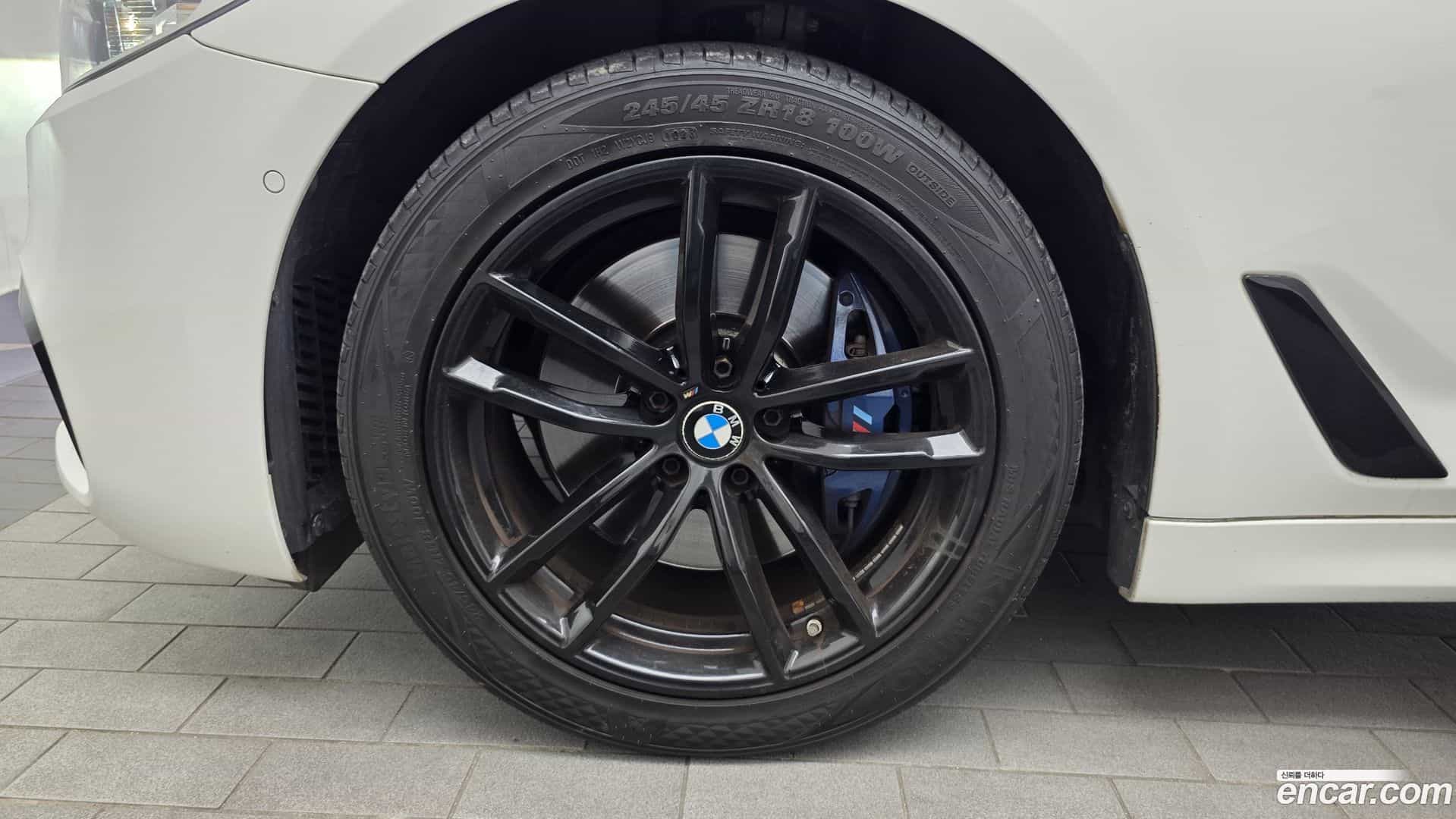 5-Series BMW 2017.6-OUTER-005