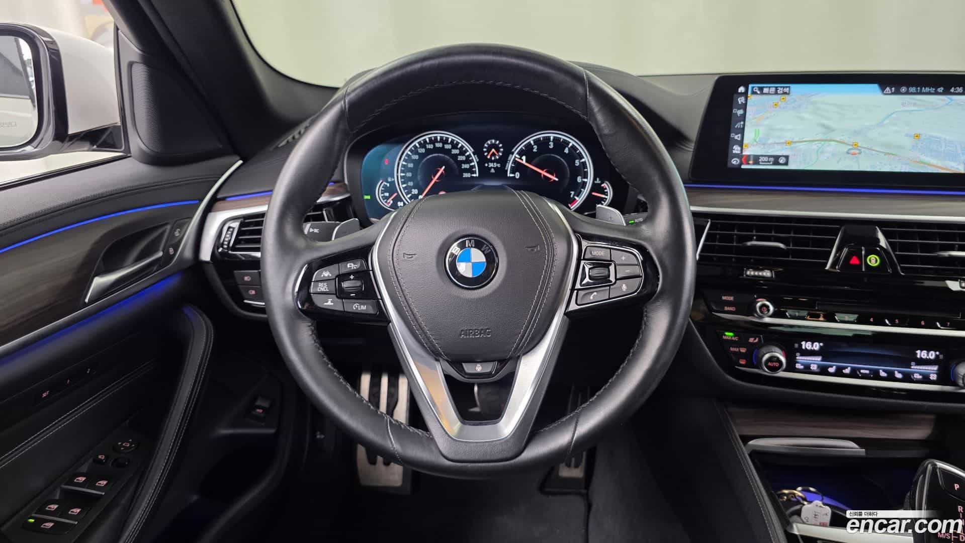 5-Series BMW 2017.6-OPTION-017