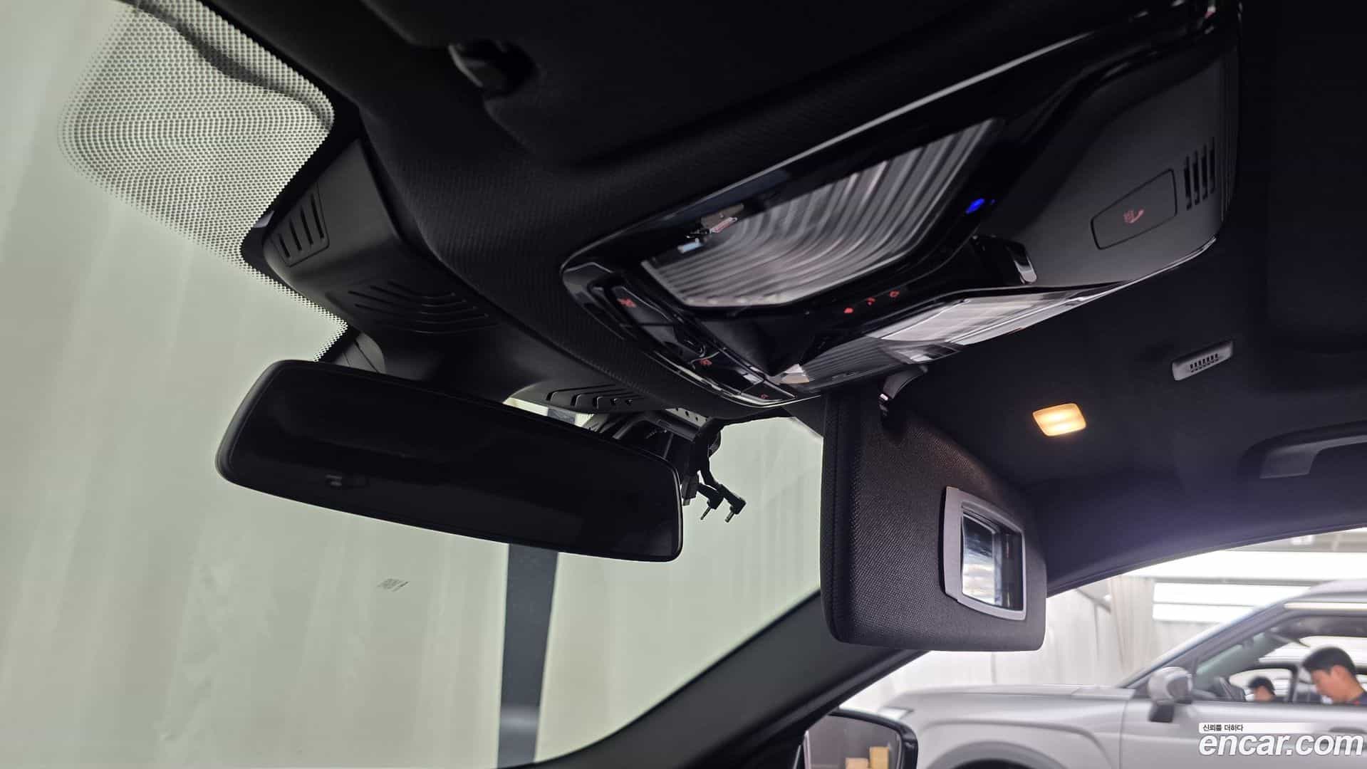 5-Series BMW 2017.6-OPTION-047