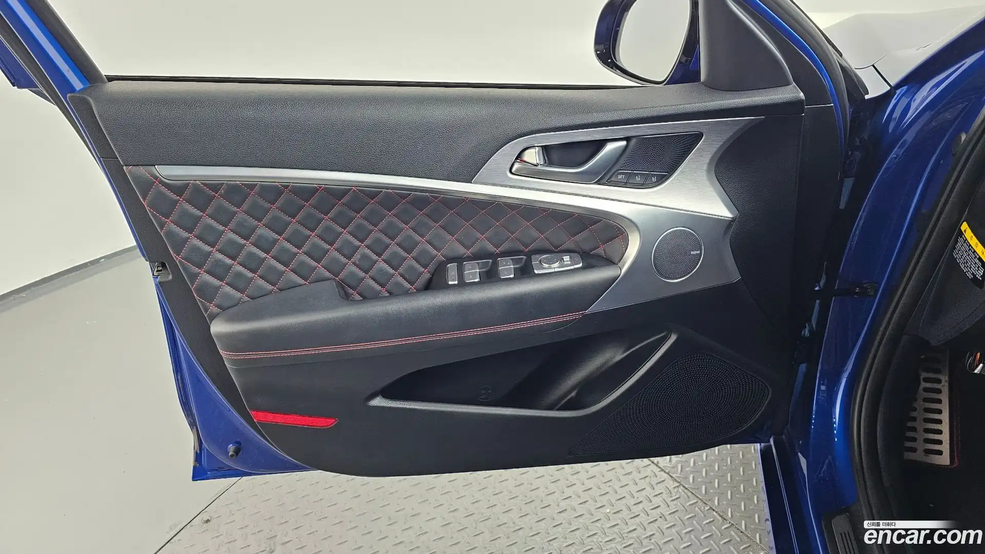 G70 Genesis 2017.8-INNER-034