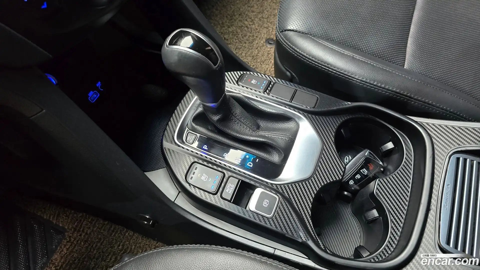 Santafe Hyundai 2016.11-INNER-009