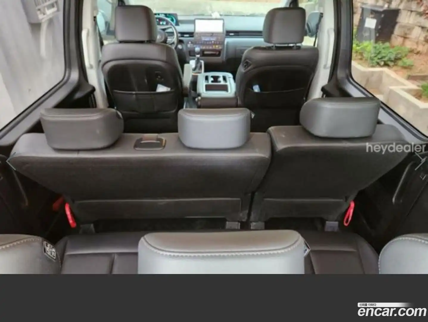 Staria Hyundai 2024.7-OUTER-004