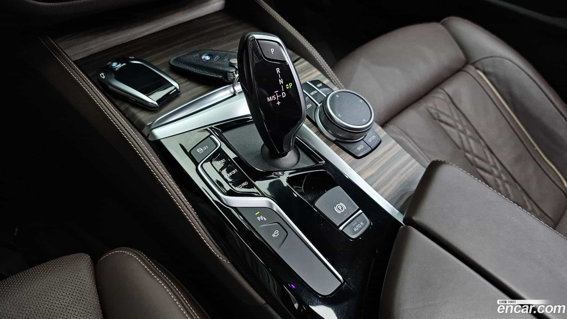 5-Series BMW 2020.11-INNER-009