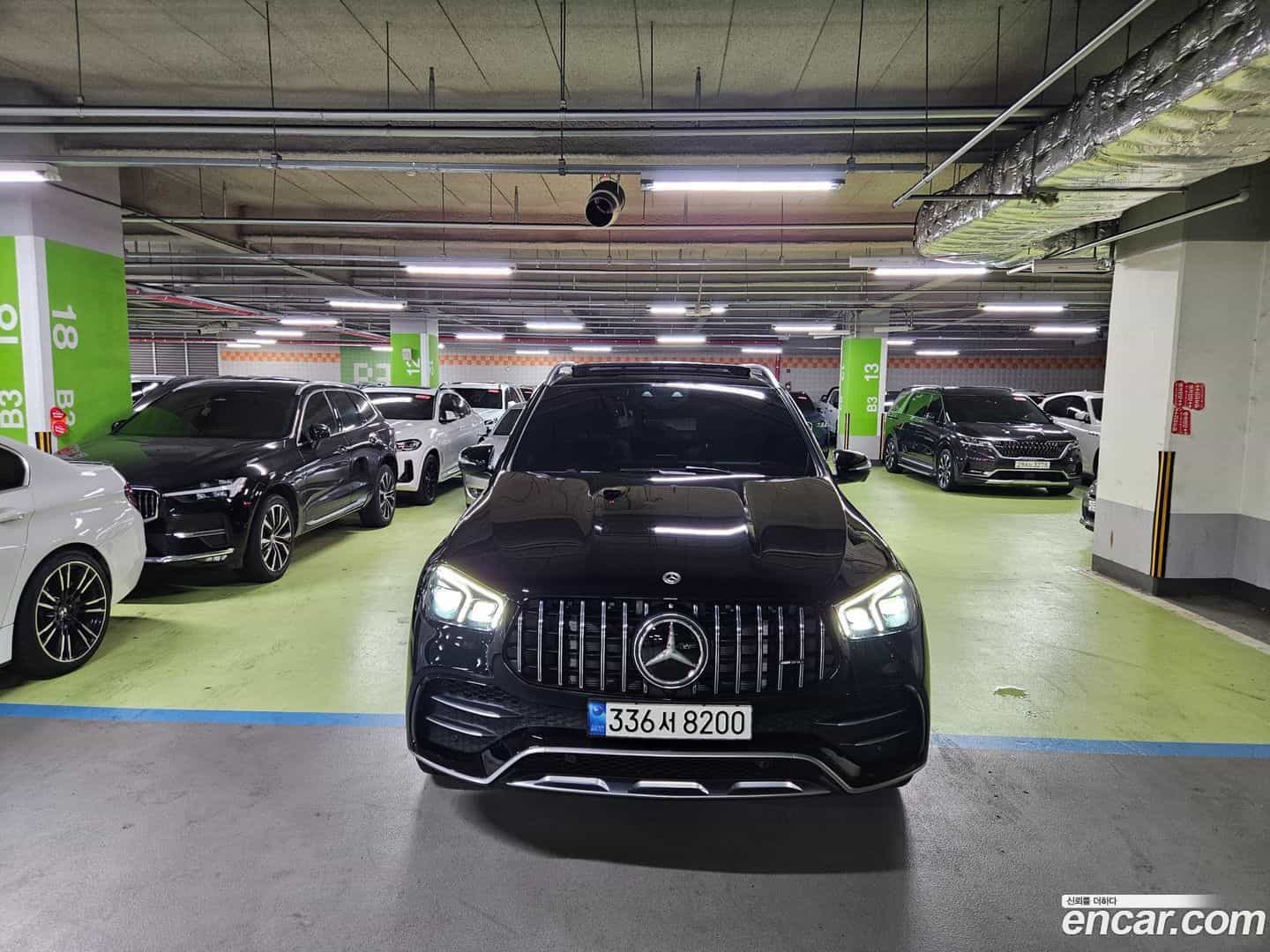 GLE-Class Mercedes-Benz 2021.8-OUTER-003